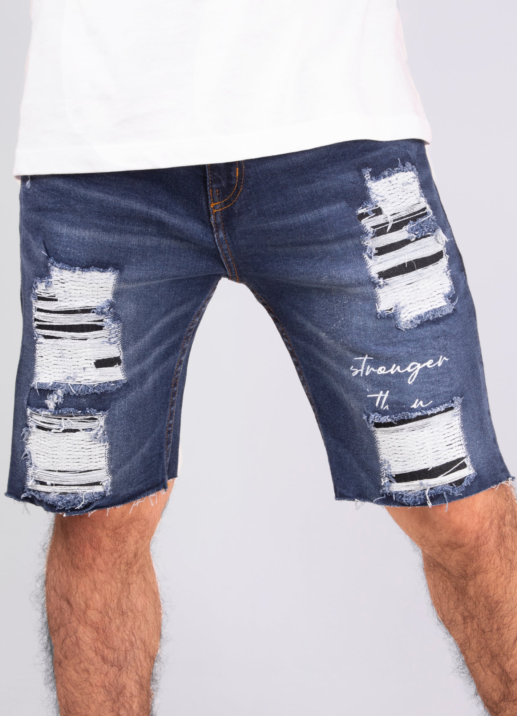 Bermuda hombre Rotos