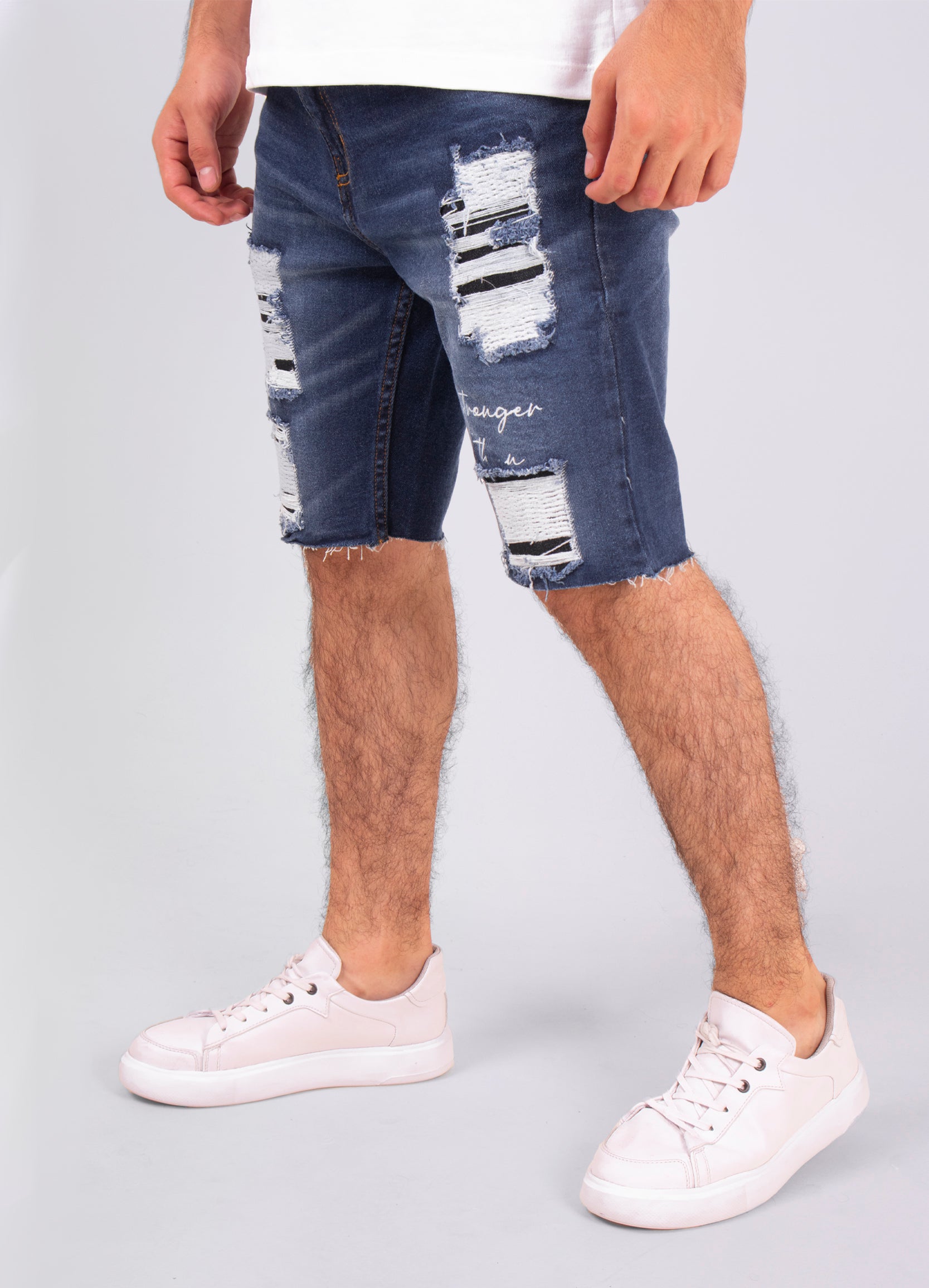 Bermuda hombre Rotos