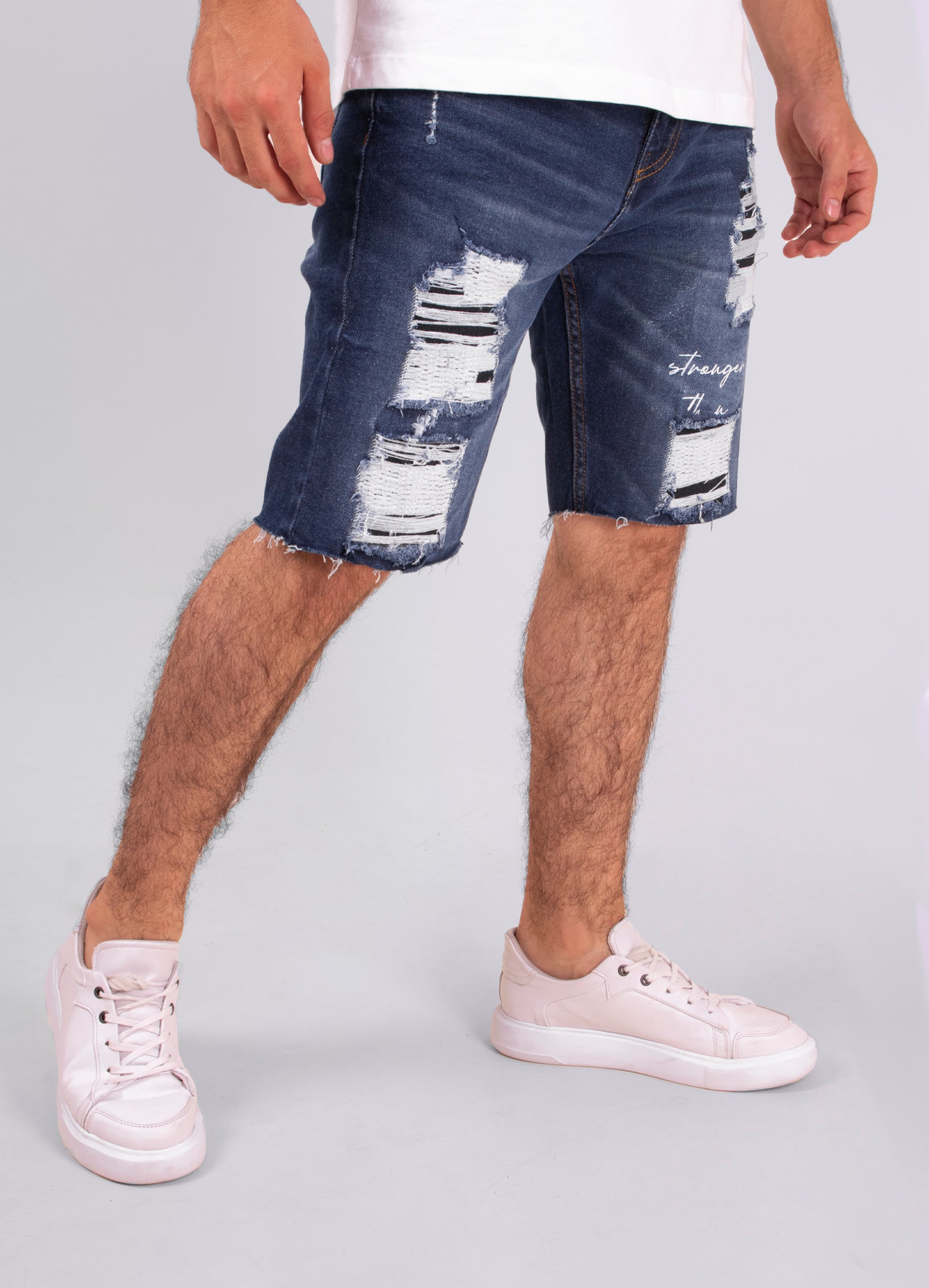 Bermuda hombre Rotos