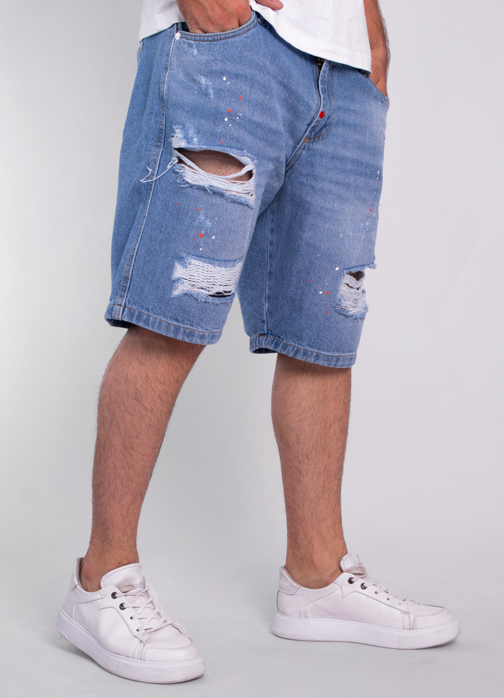 Bermuda hombre con rotos y chispas