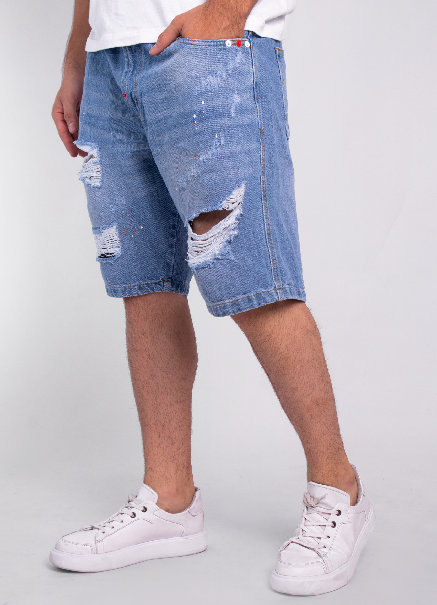 Bermuda hombre con rotos y chispas