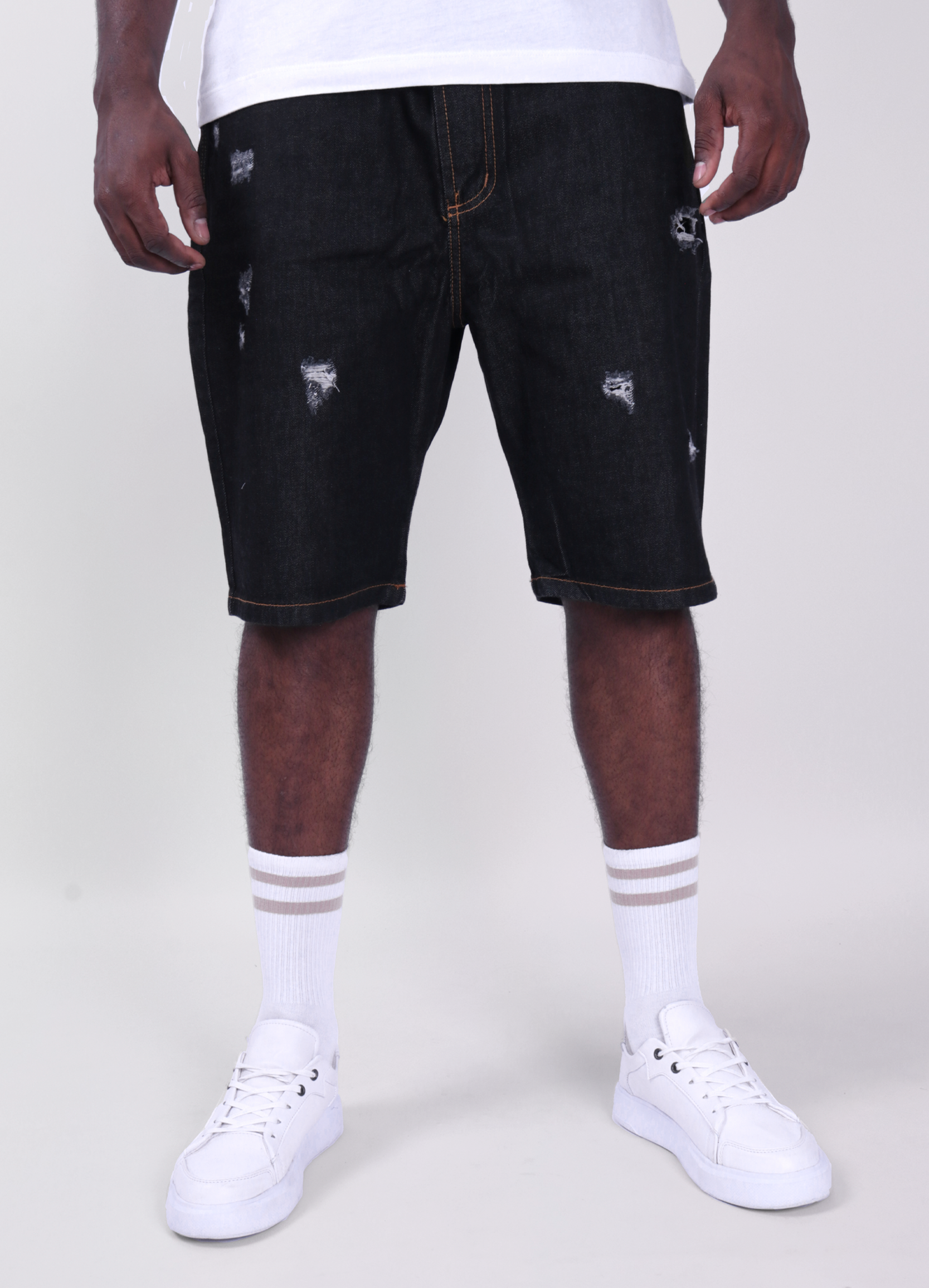 Bermuda hombre rigida oscura