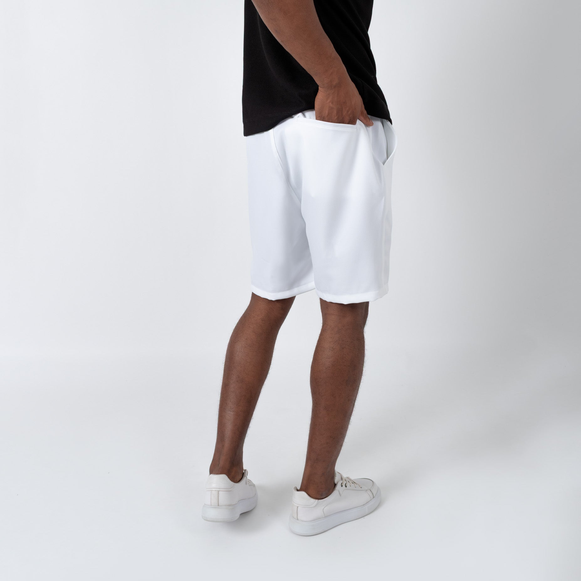 Bermuda hombre en lino blanca