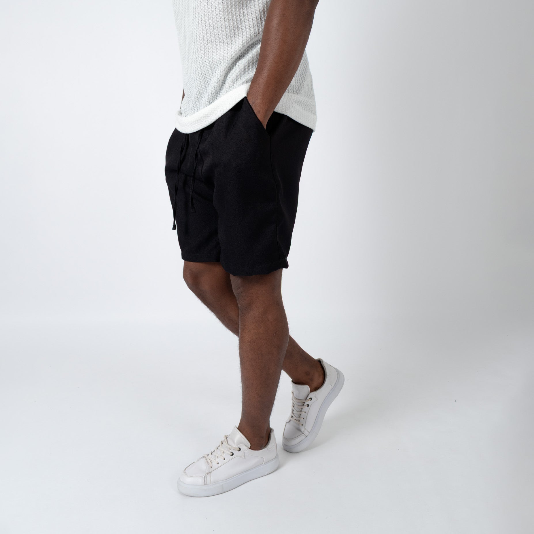 Bermuda hombre en lino negra