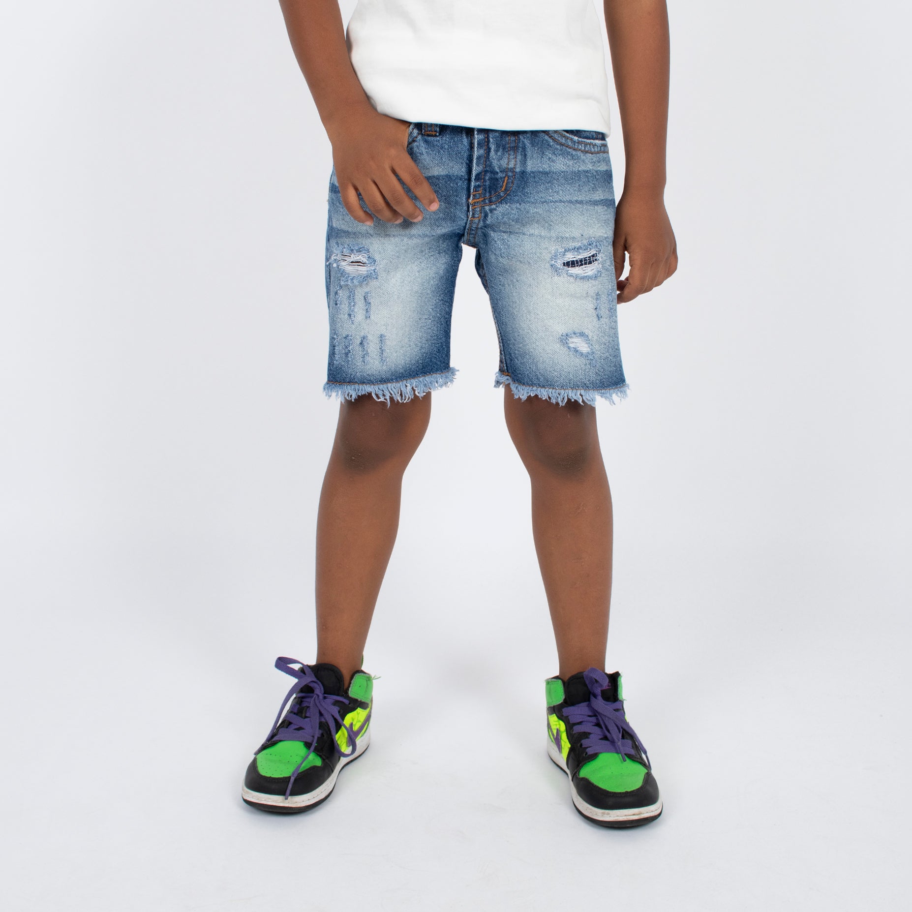 Bermuda niño desgaste