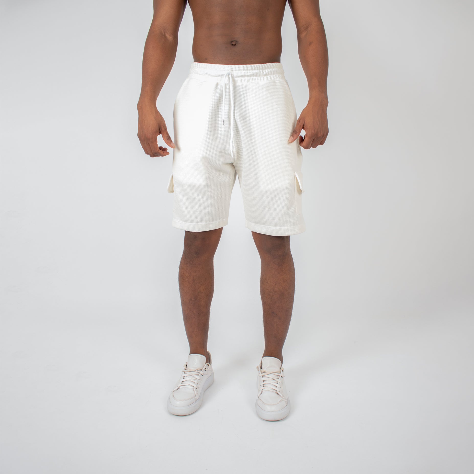 Pantaloneta hombre cargo textura marfil