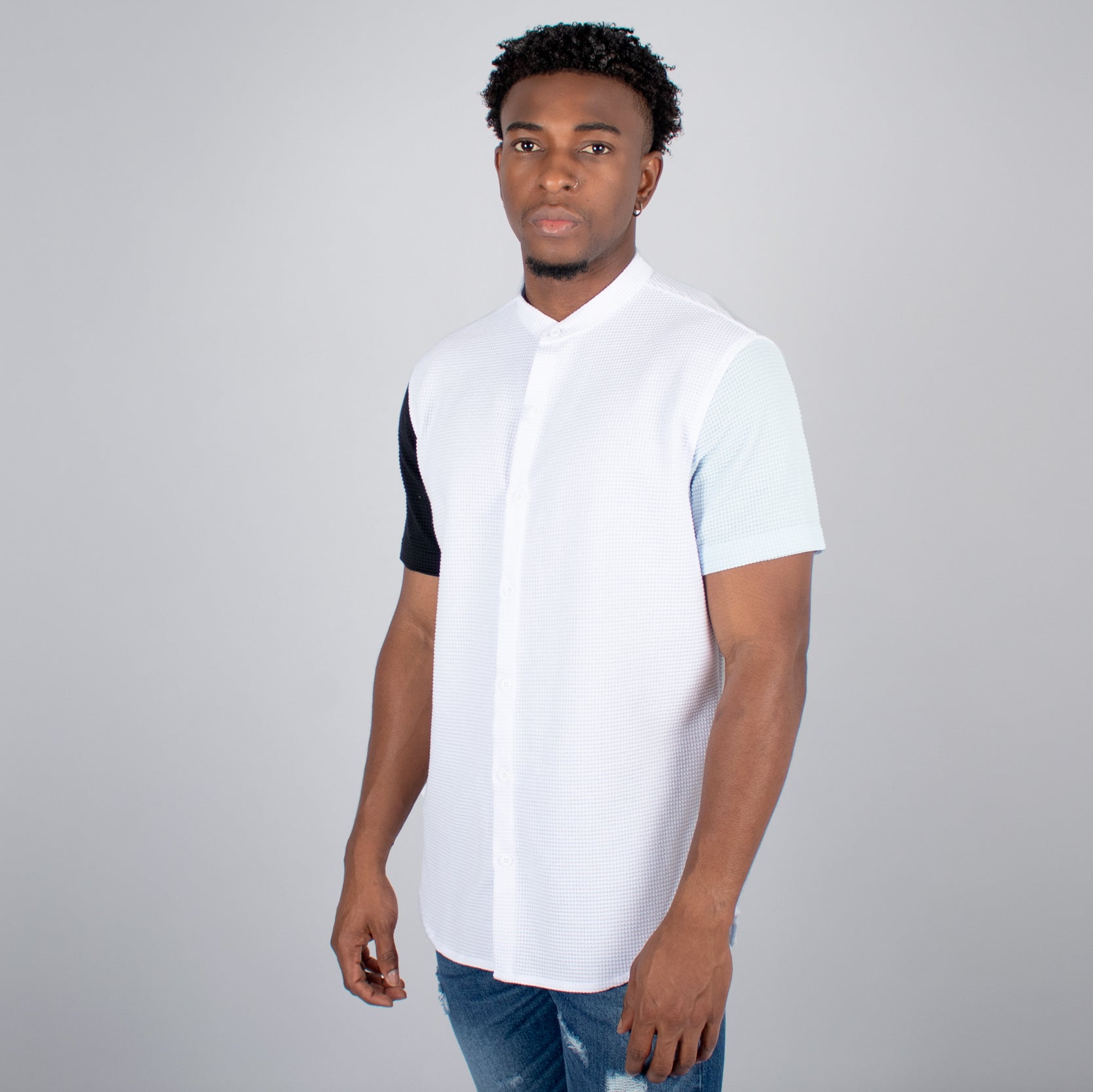 Camisa hombre  textura cortes