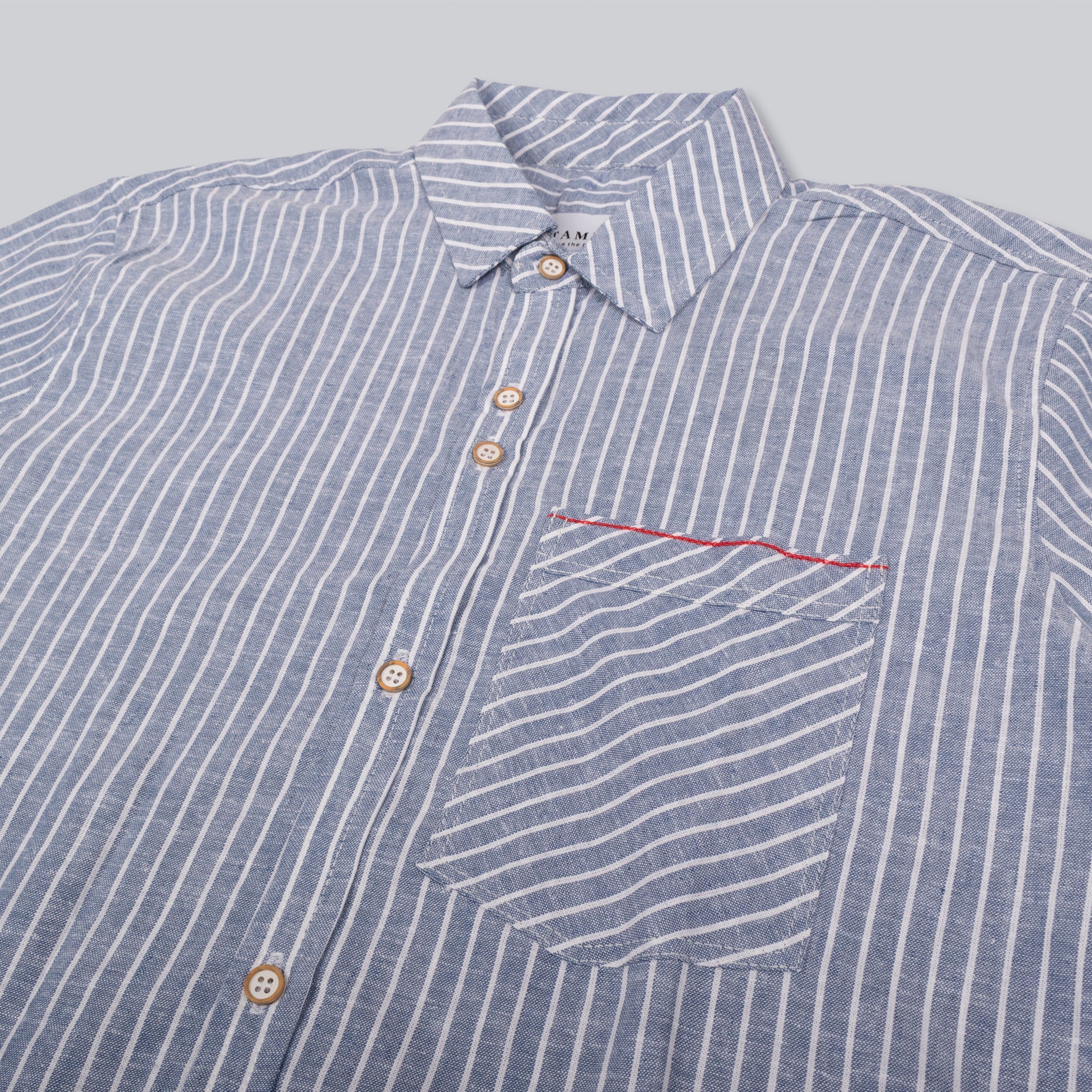 Camisa hombre bordado y rayas