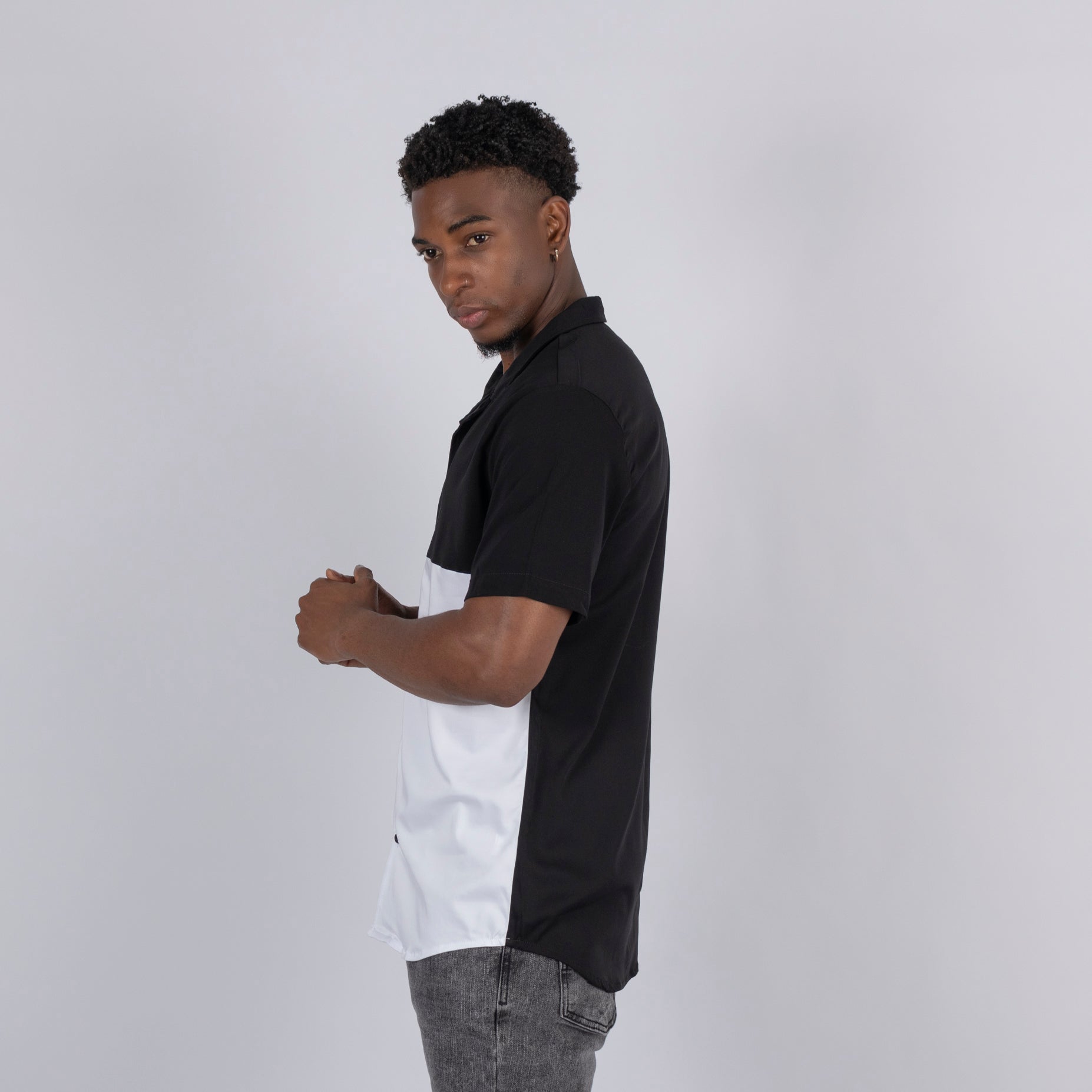 Camisa hombre cortes