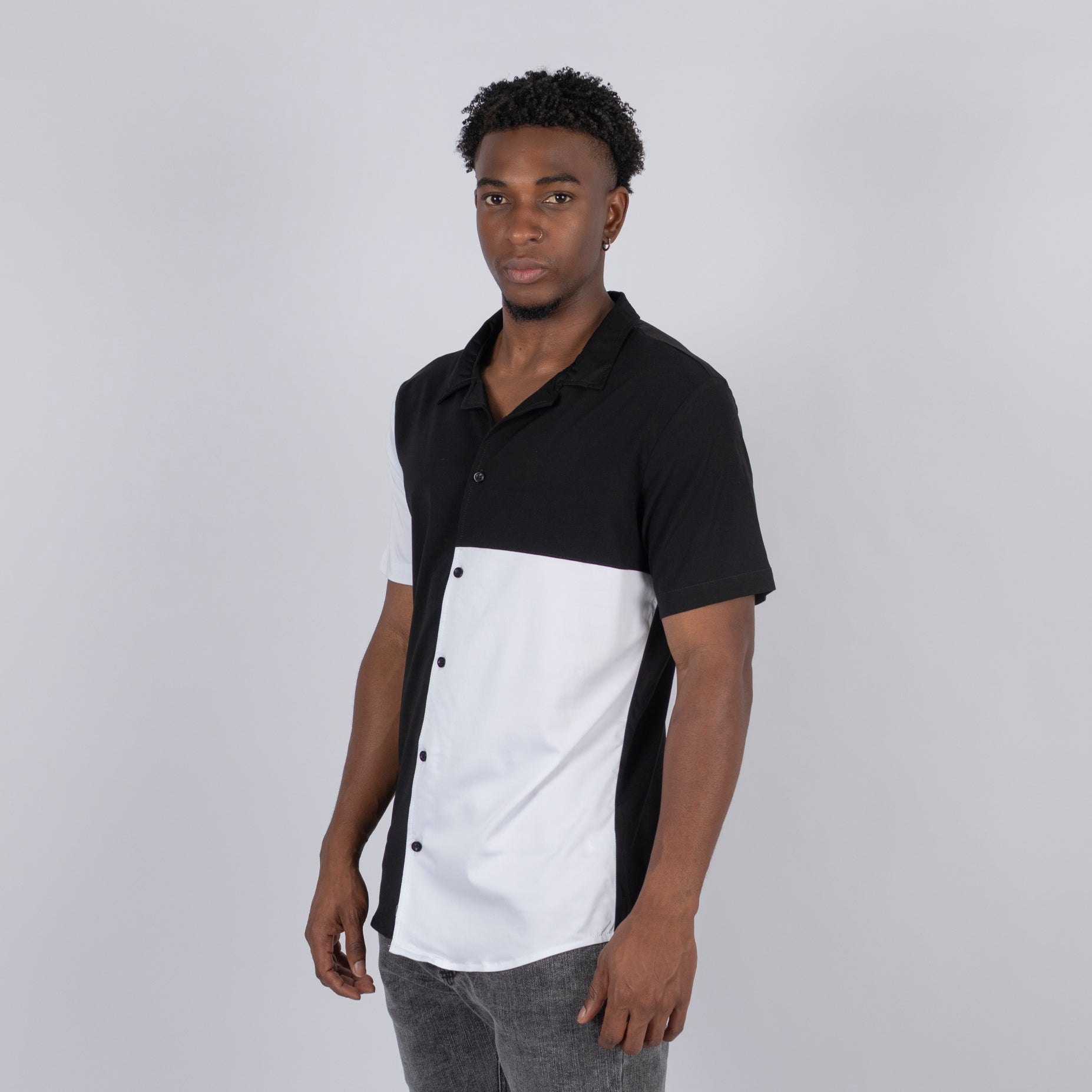 Camisa hombre cortes