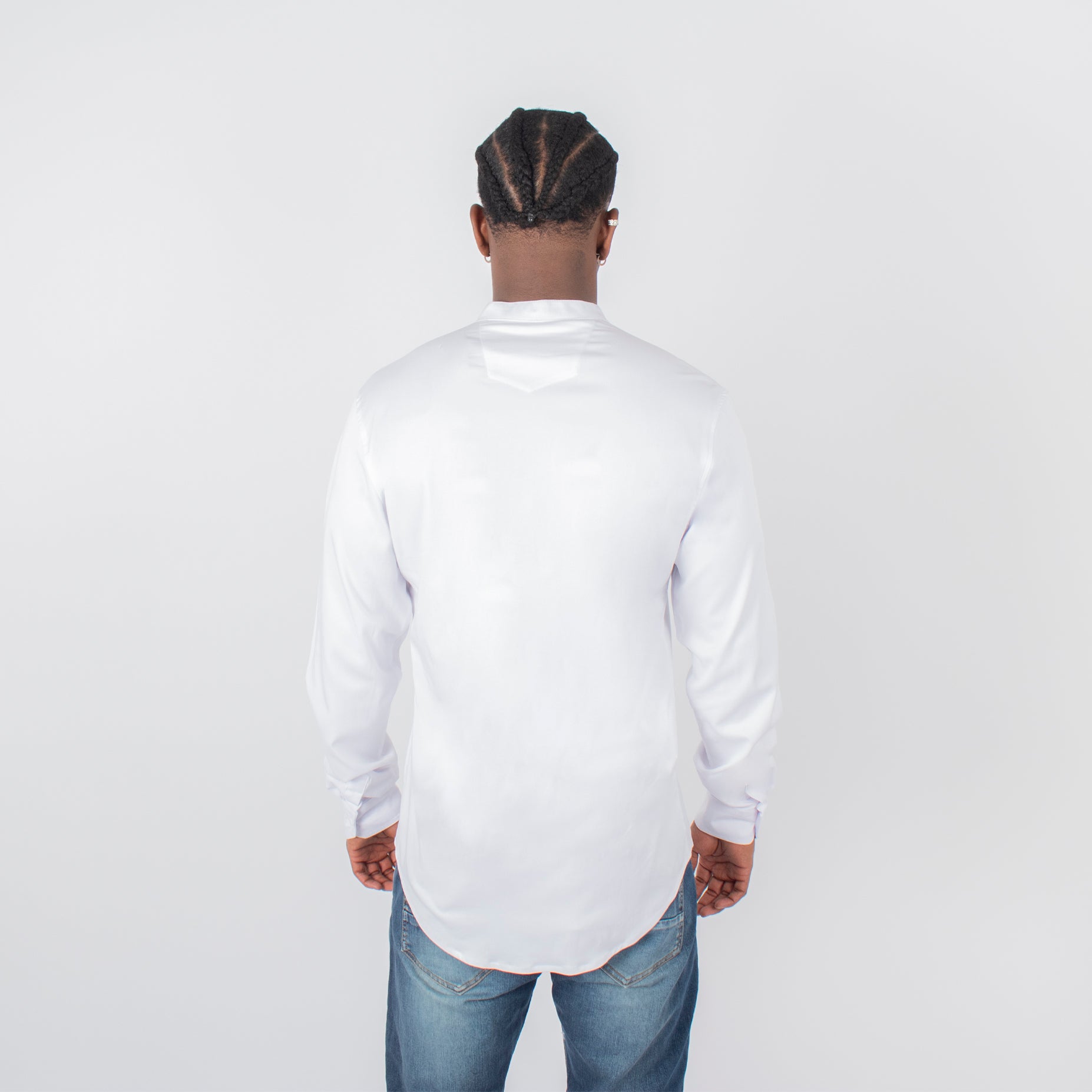 Camisa hombre ML cuello neru blanca