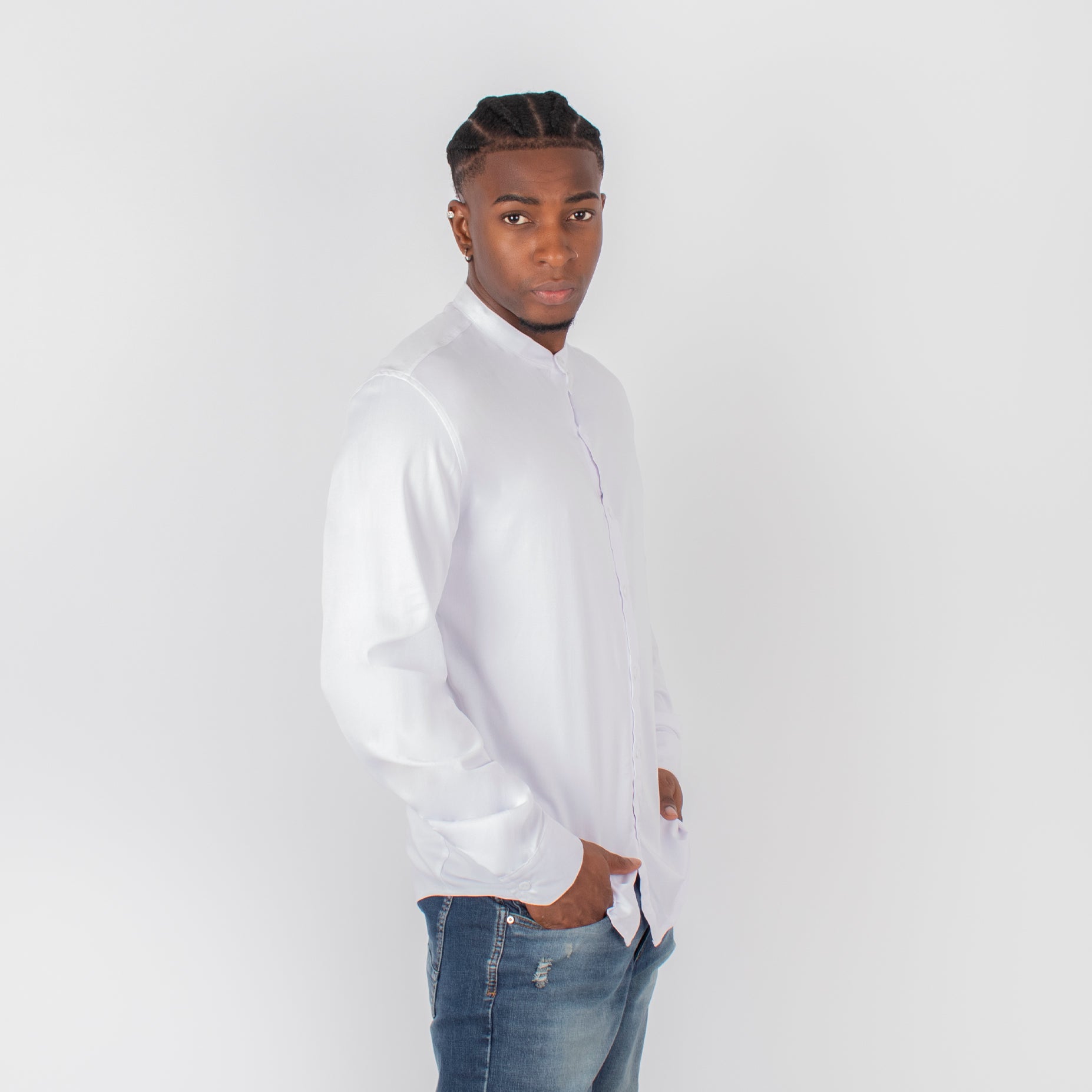 Camisa hombre ML cuello neru blanca