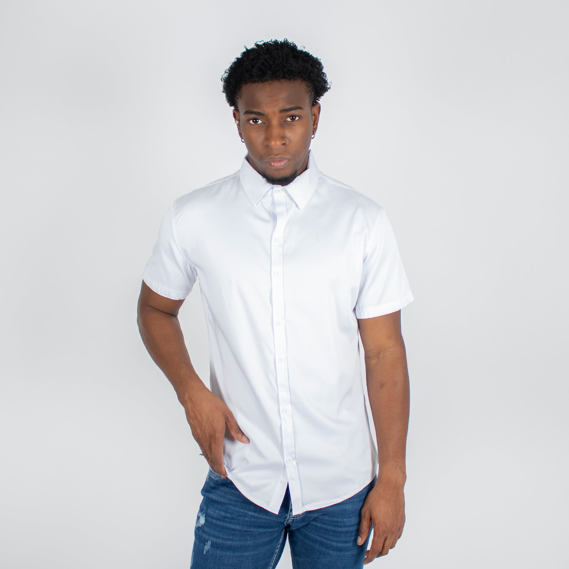 Camisa hombre cuello blanca