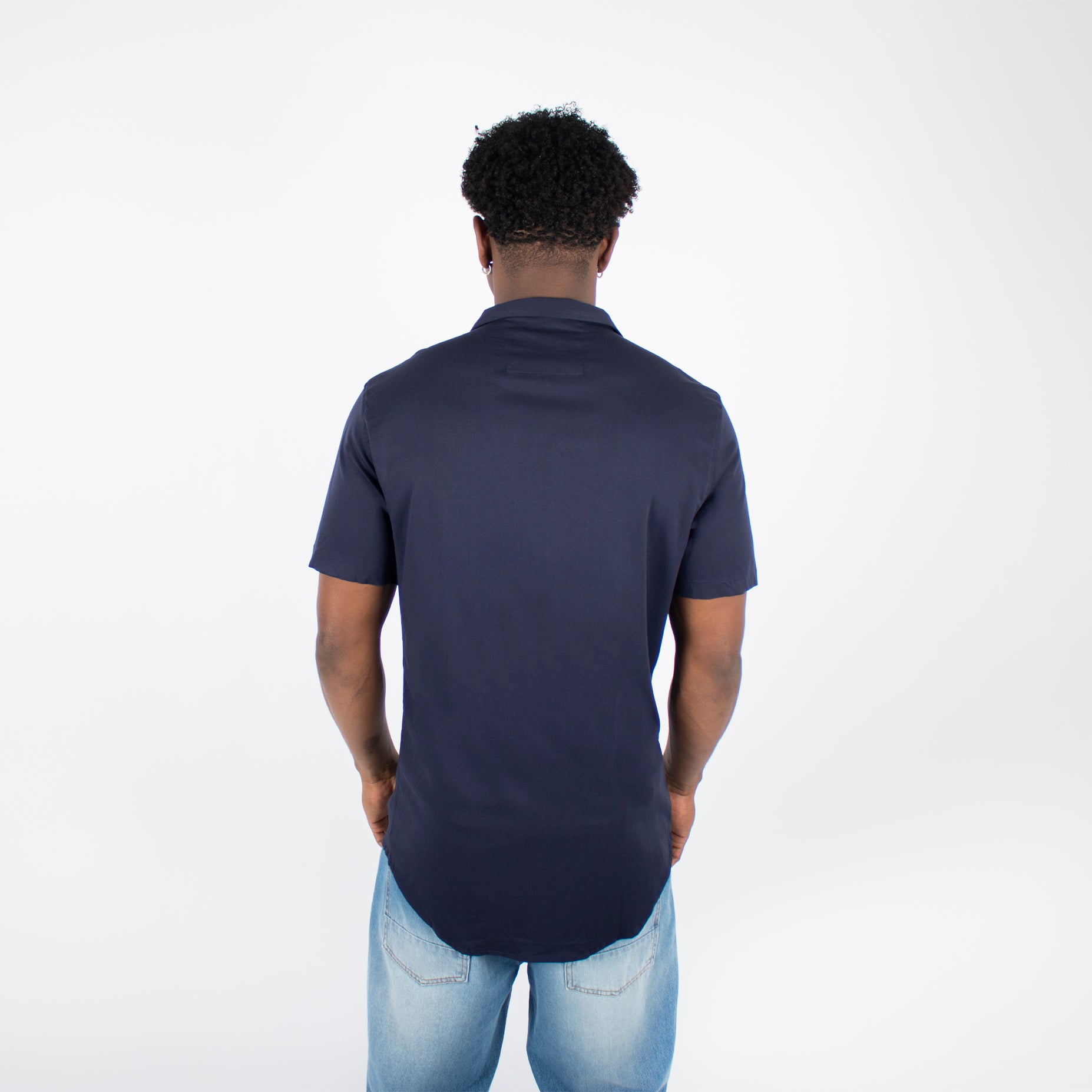 Camisa hombre cortes azul oscuro