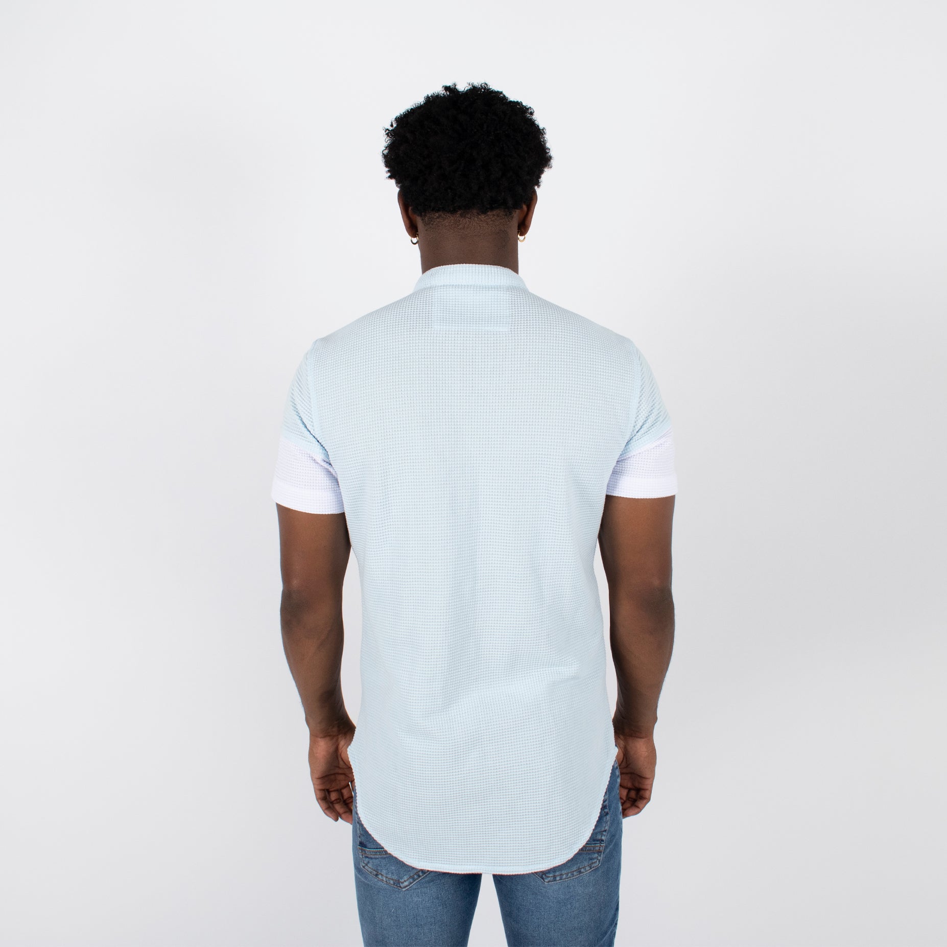 Camisa hombre cortes textura