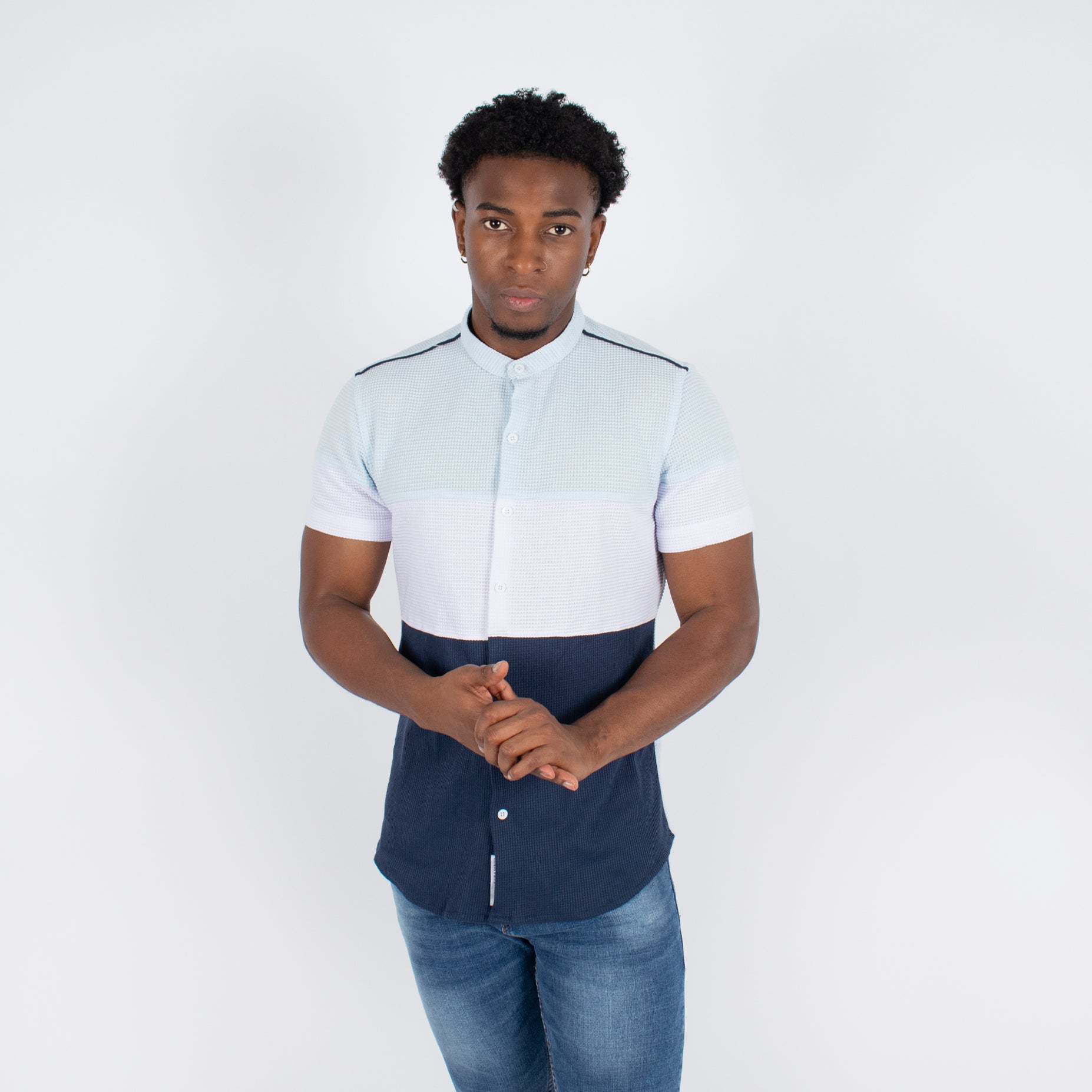 Camisa hombre cortes textura