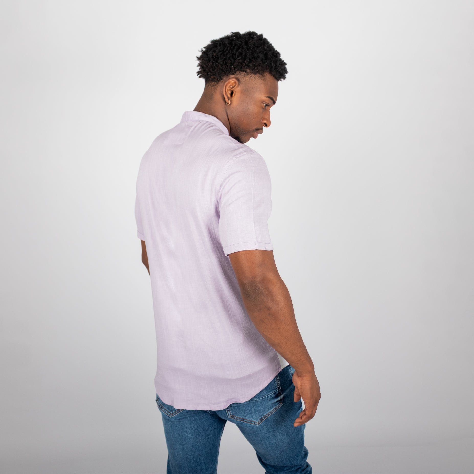 Camisa hombre con corte