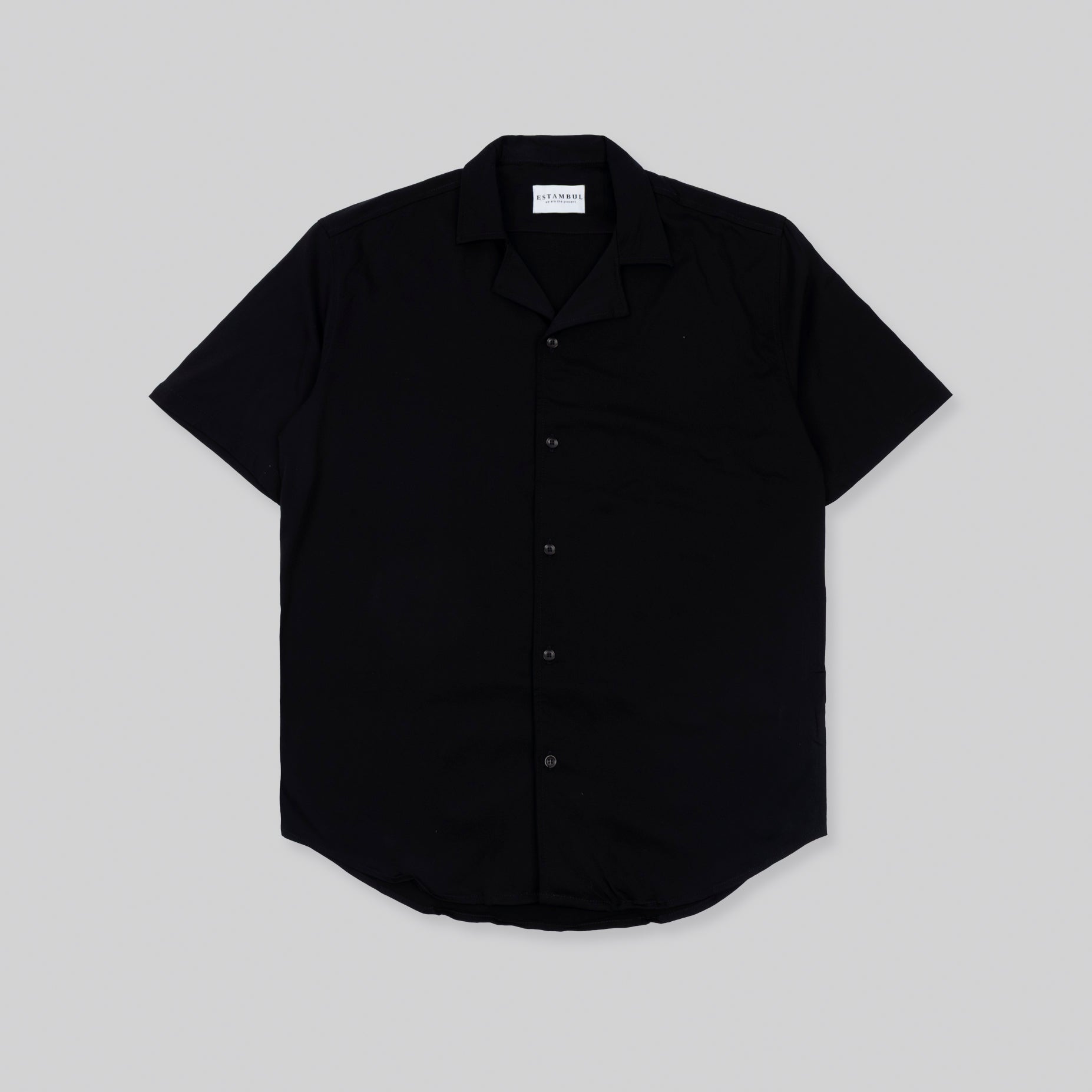Camisa hombre basica cuello sport negra