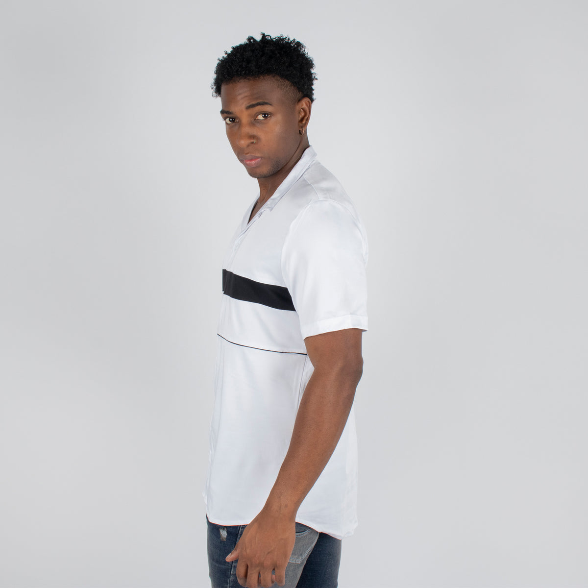 Camisa hombre cuello sport alto cortes