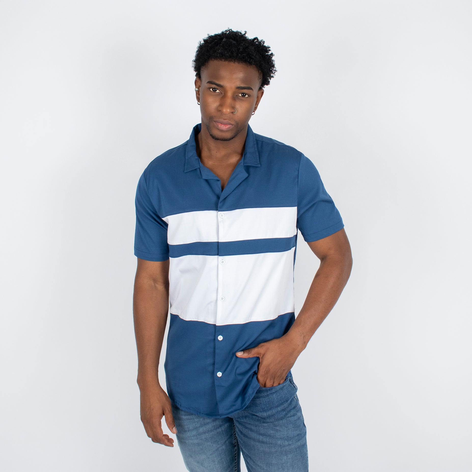 Camisa hombre cortes azul claro