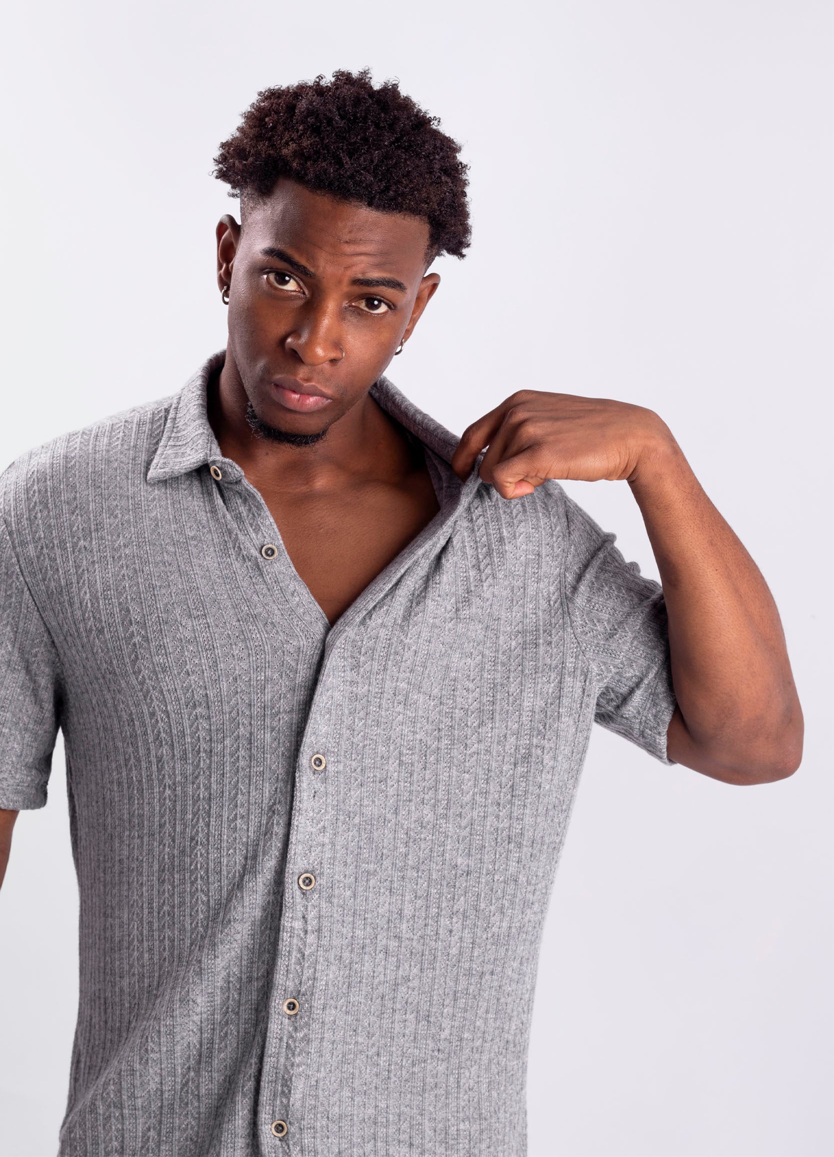 Camisa hombre Textura Cuello Alto