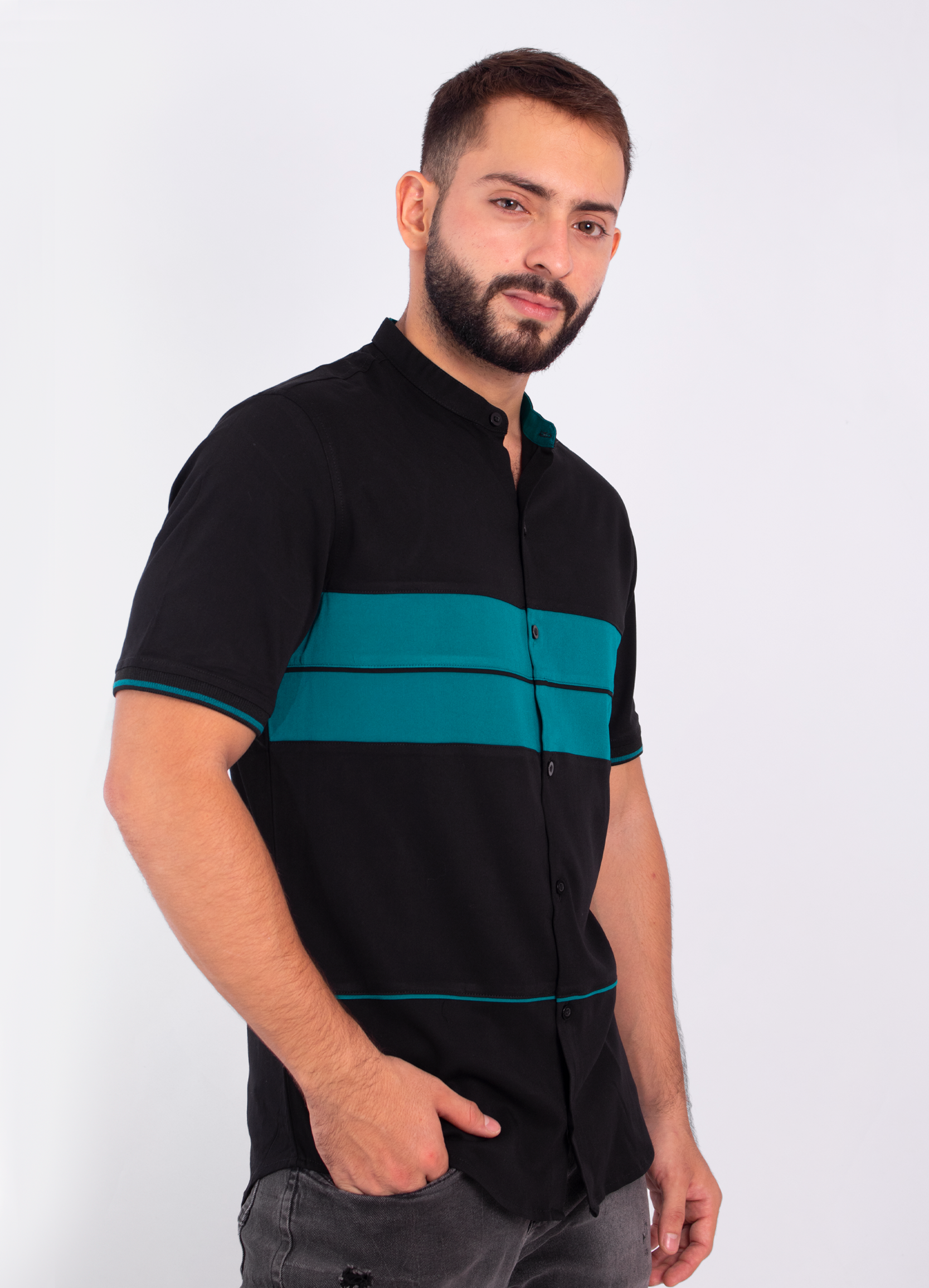 Camisa hombre corte N.V.