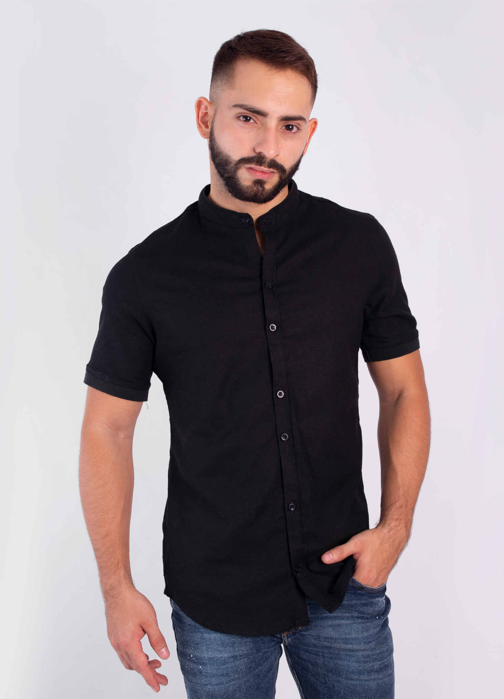 Camisa hombre basica negra