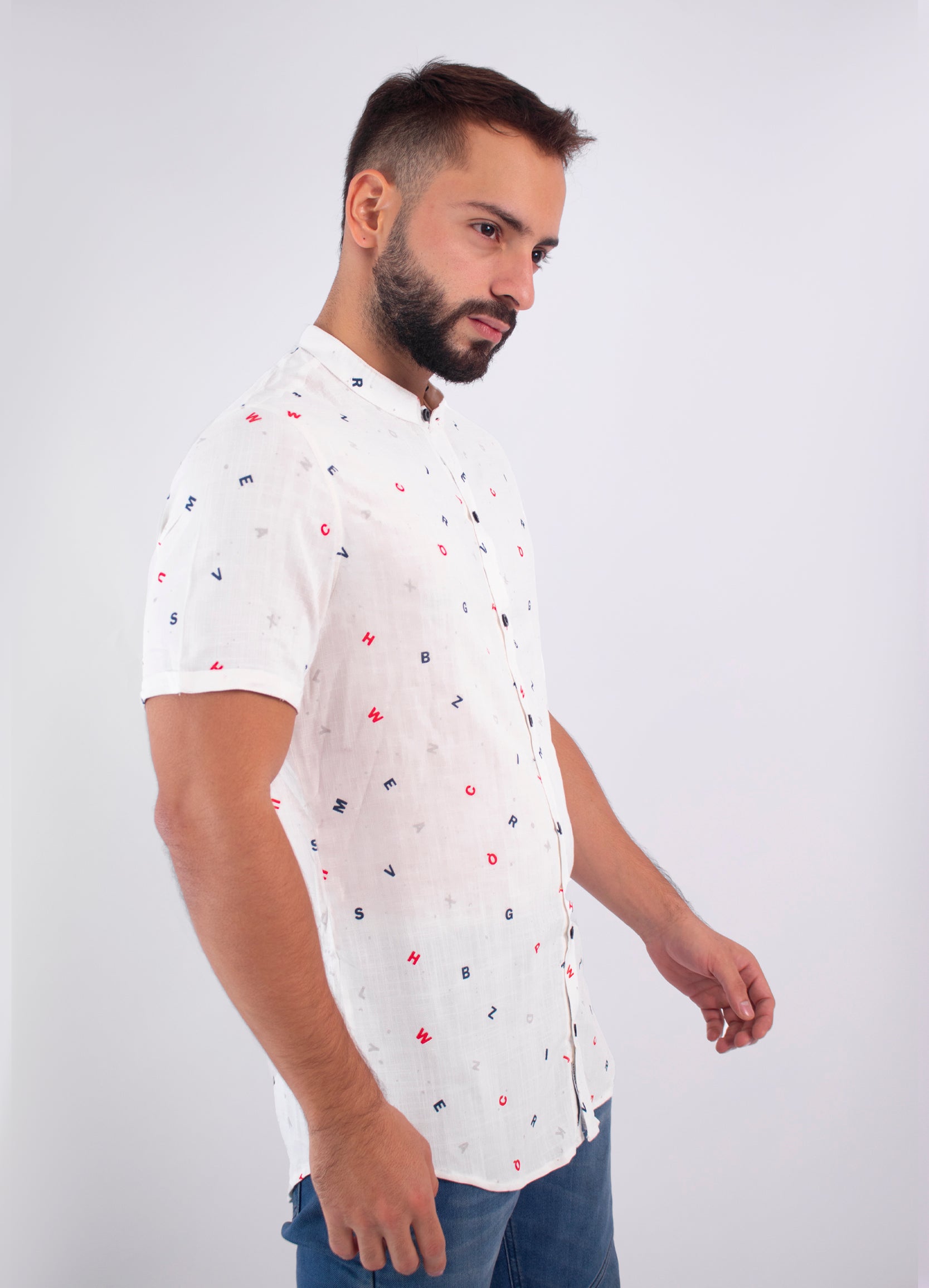 Camisa hombre Figuras letras