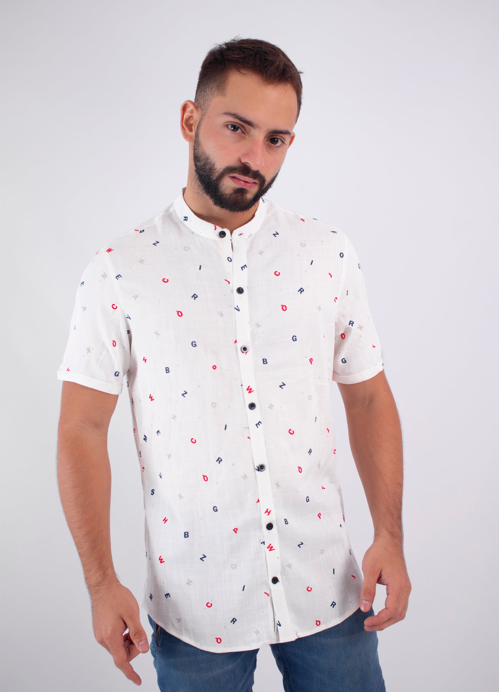 Camisa hombre Figuras letras