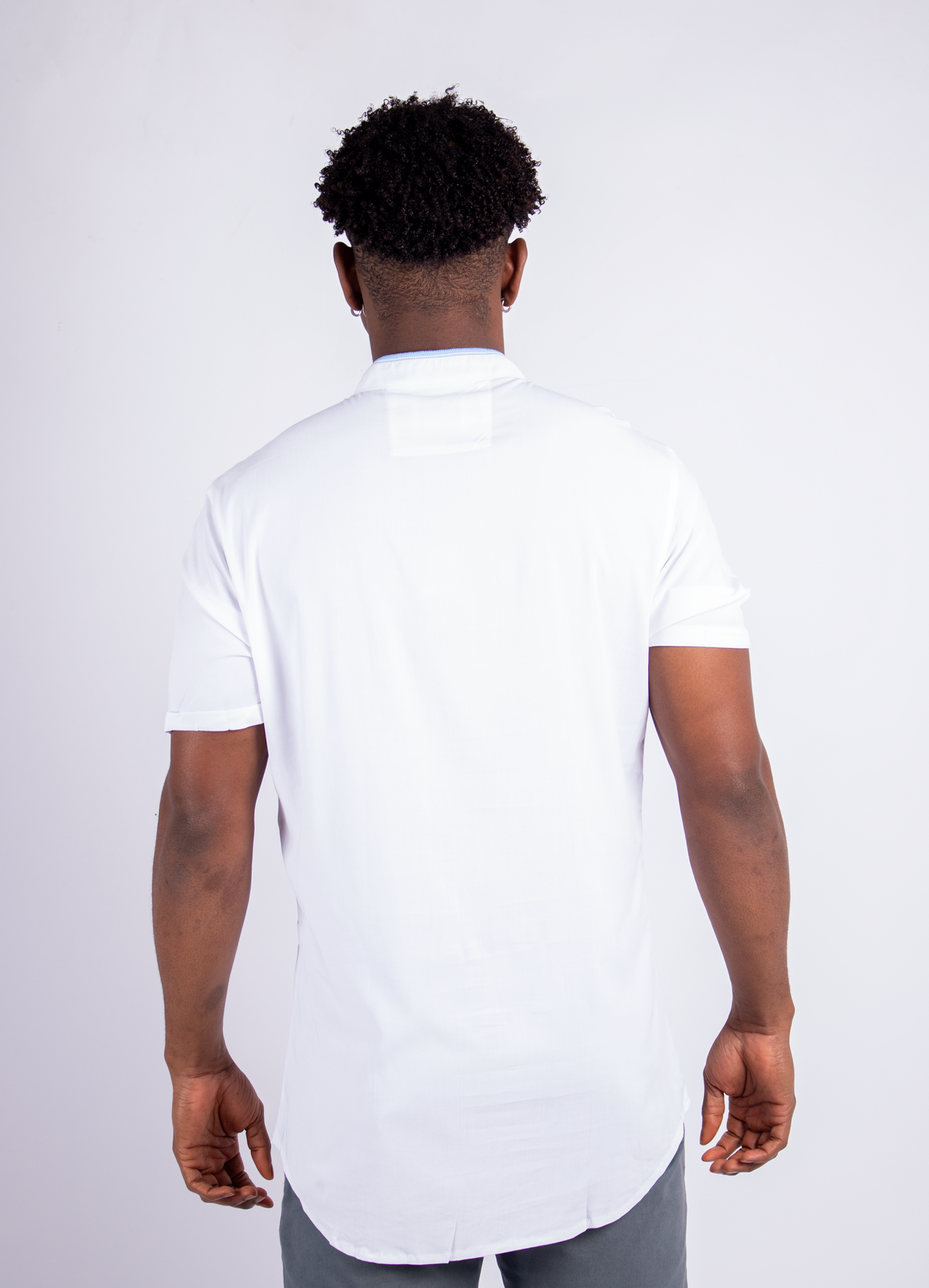 Camisa hombre Bordada