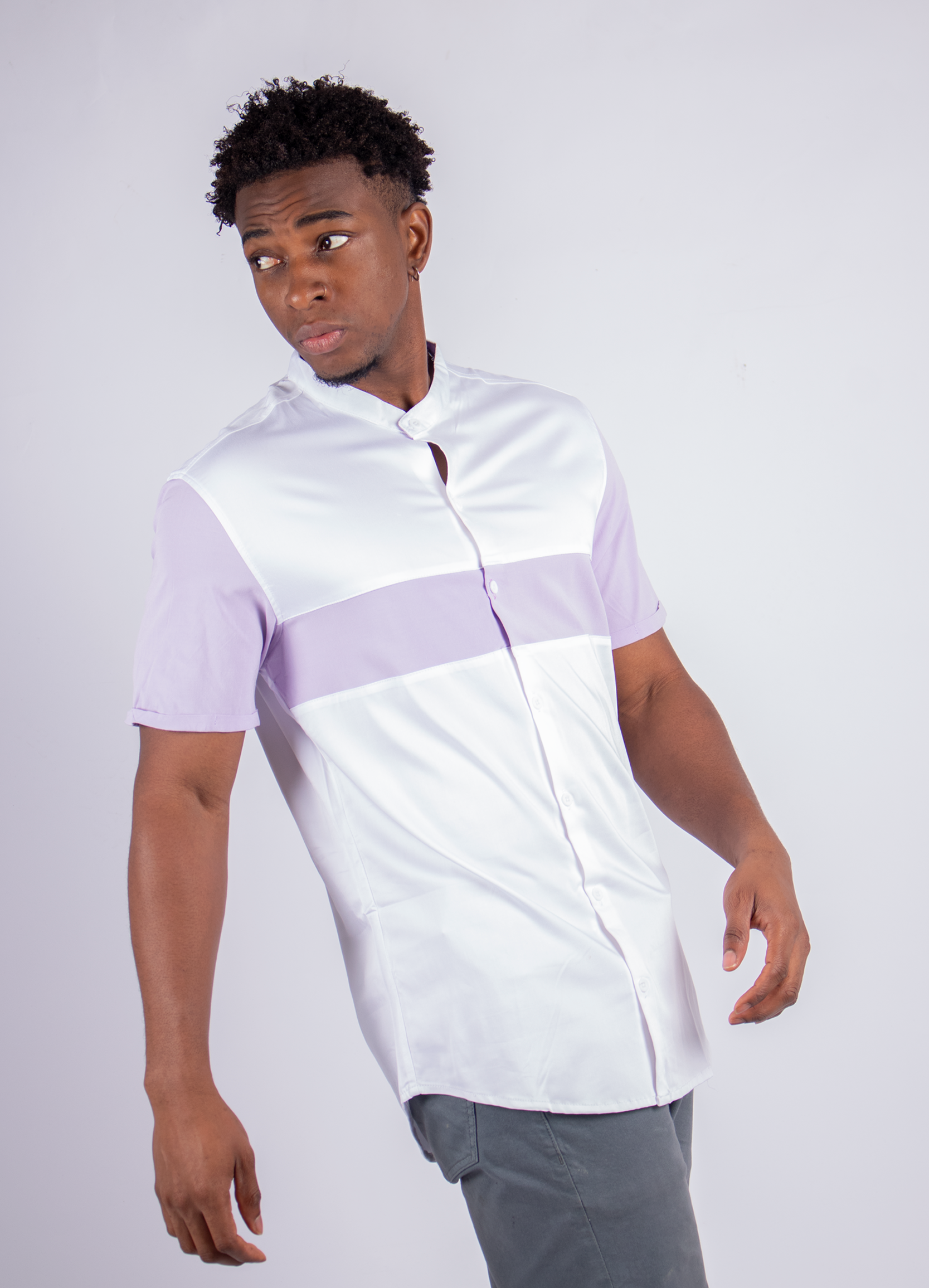 Camisa hombre con corte