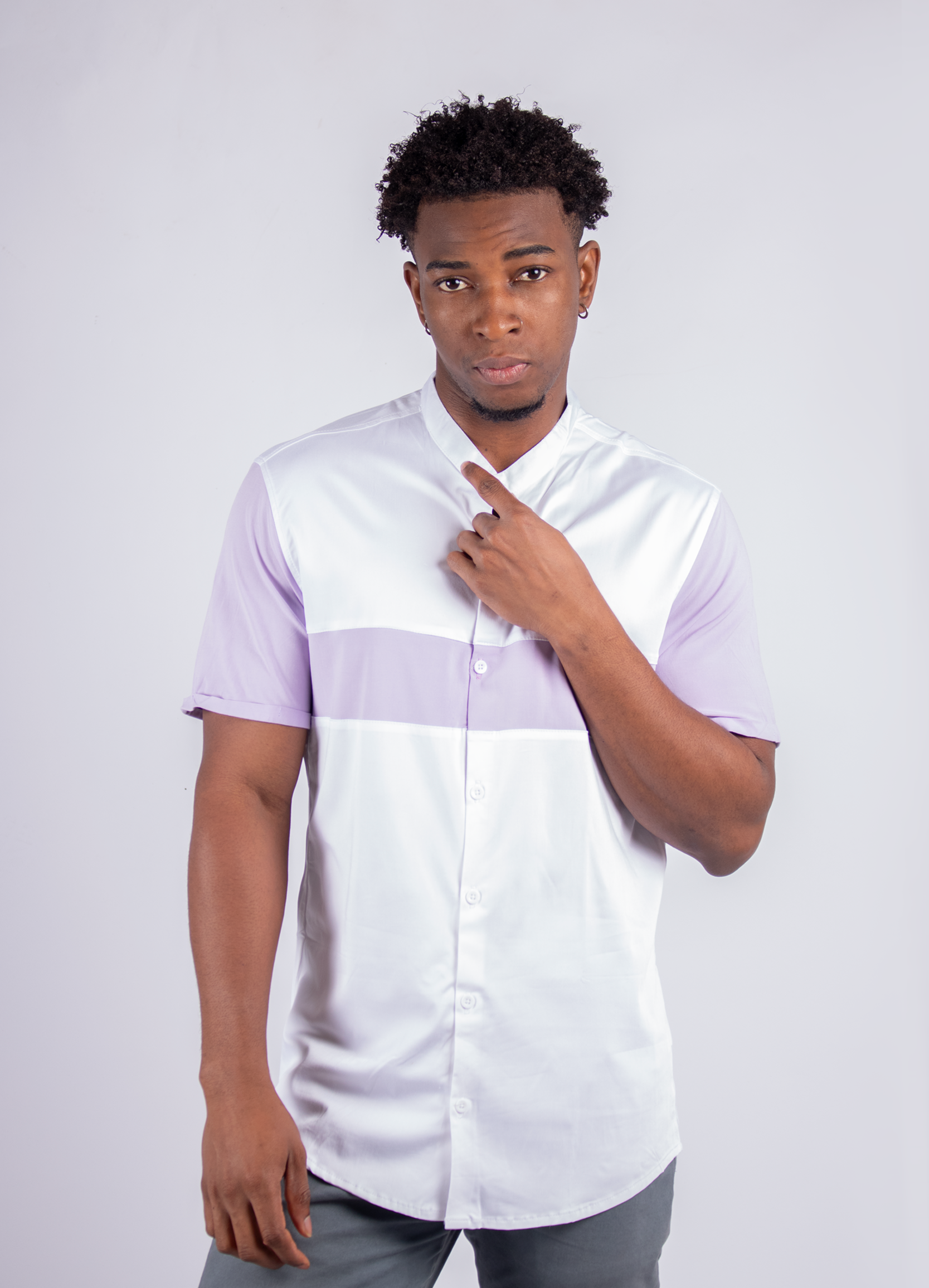 Camisa hombre con corte