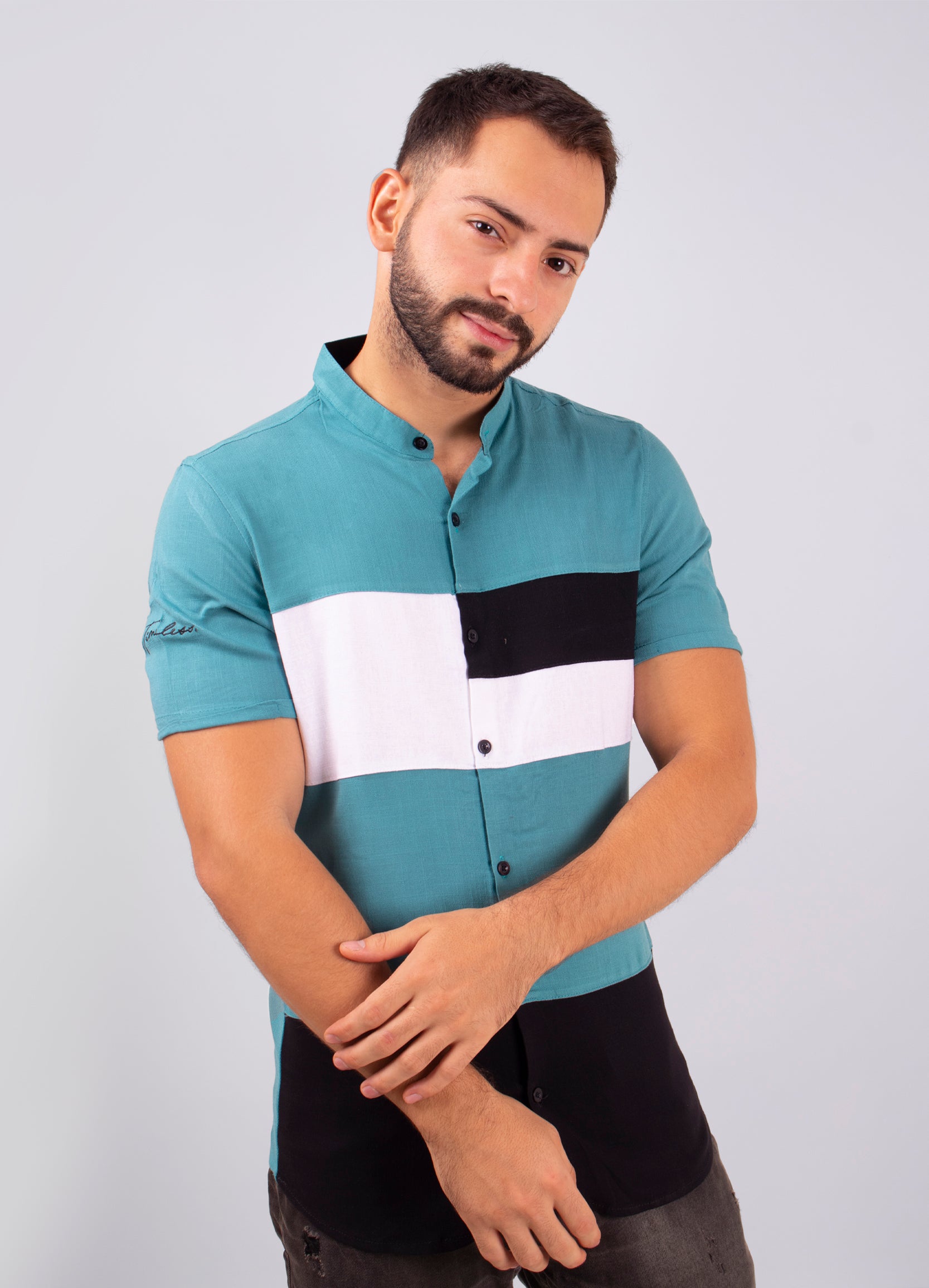Camisa hombre Corte verde