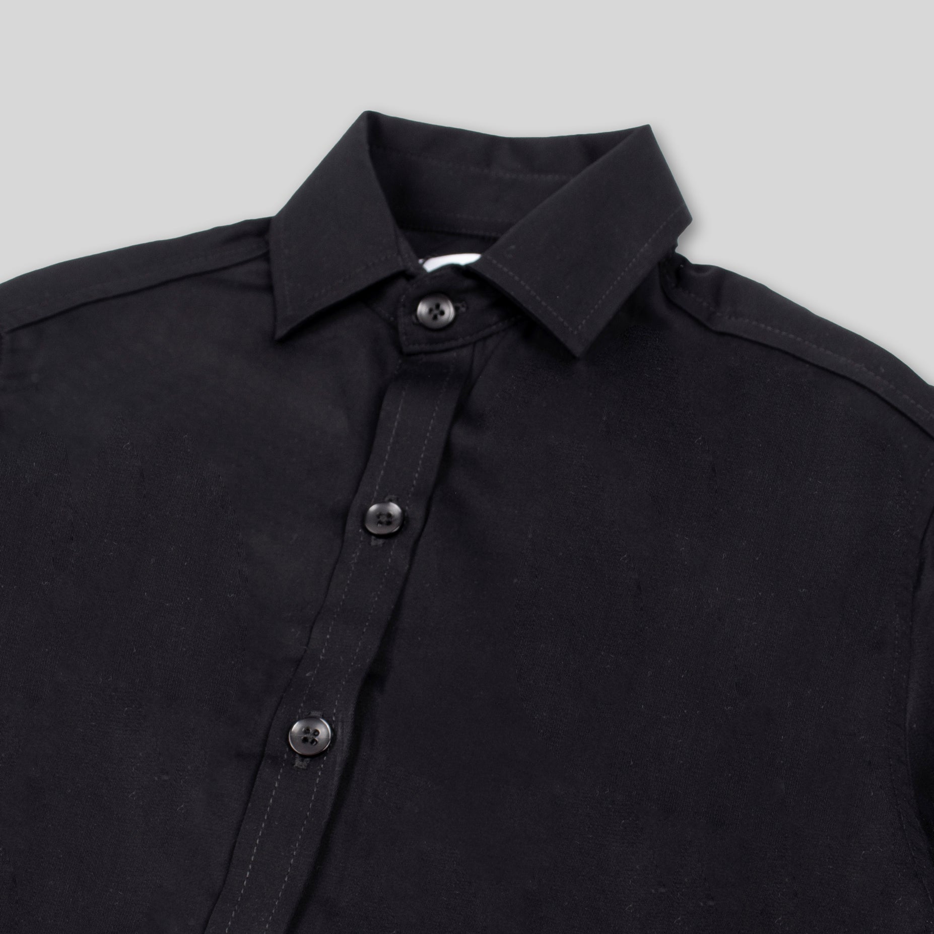 Camisa niño cuello negra