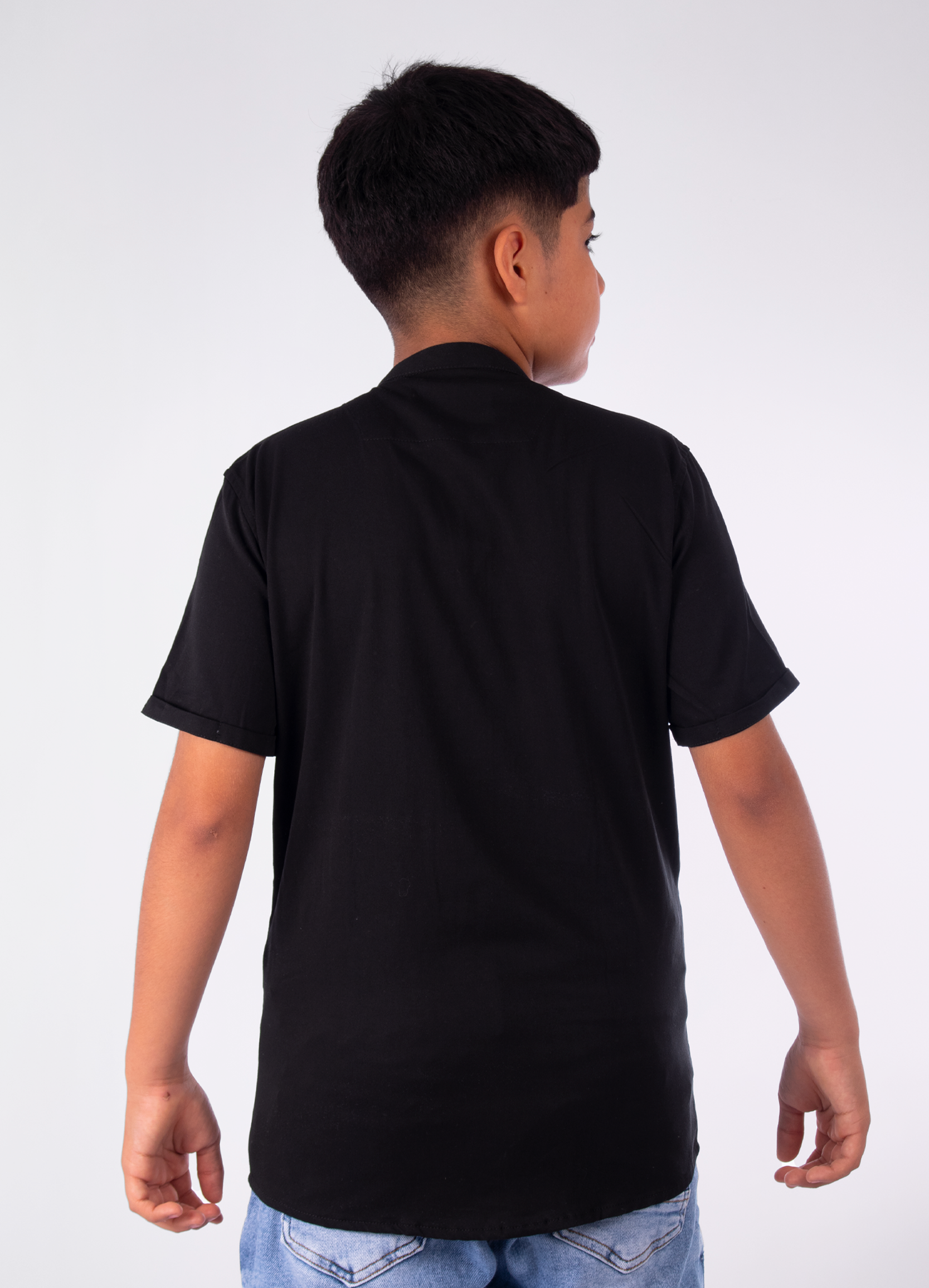 Camisa de cortes negro con verde