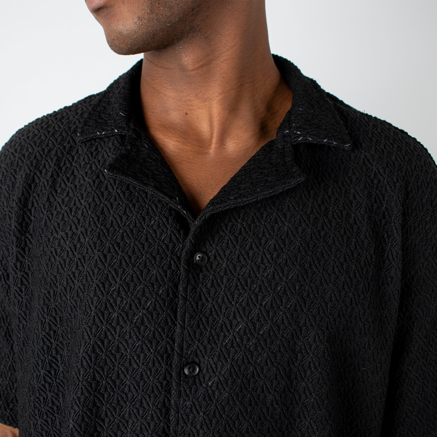 Camisa hombre textura cuello