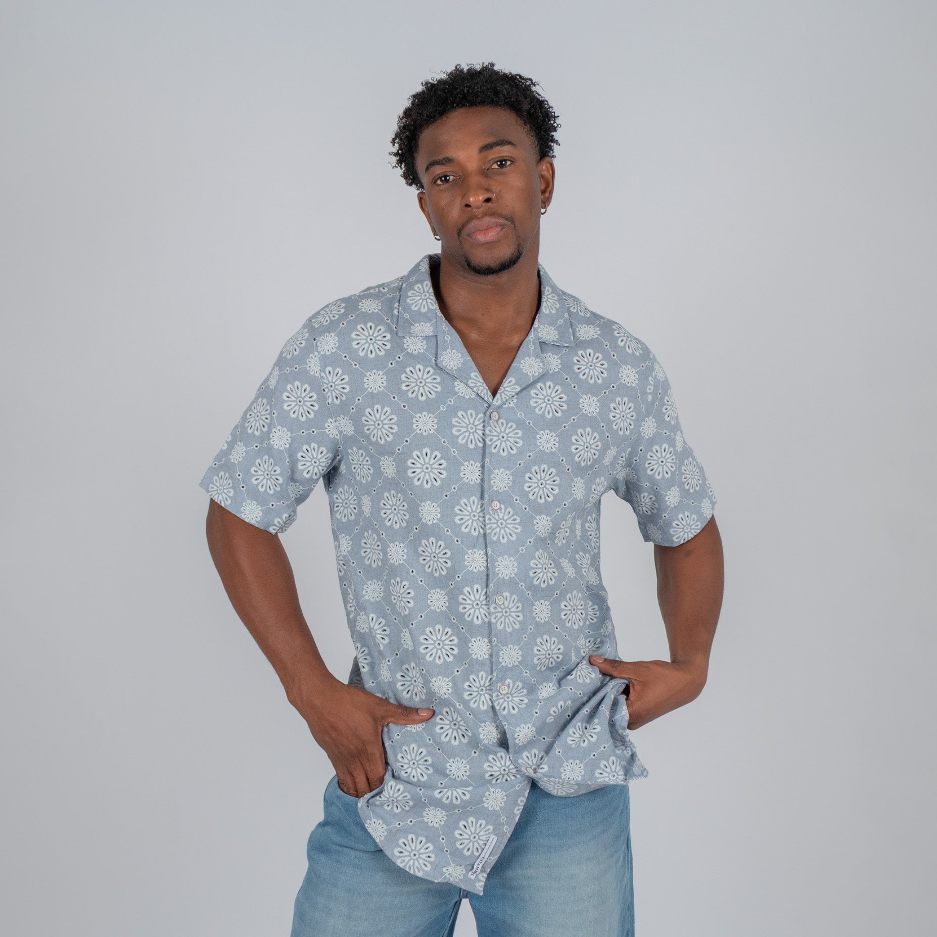 Camisa hombre textura flores azul