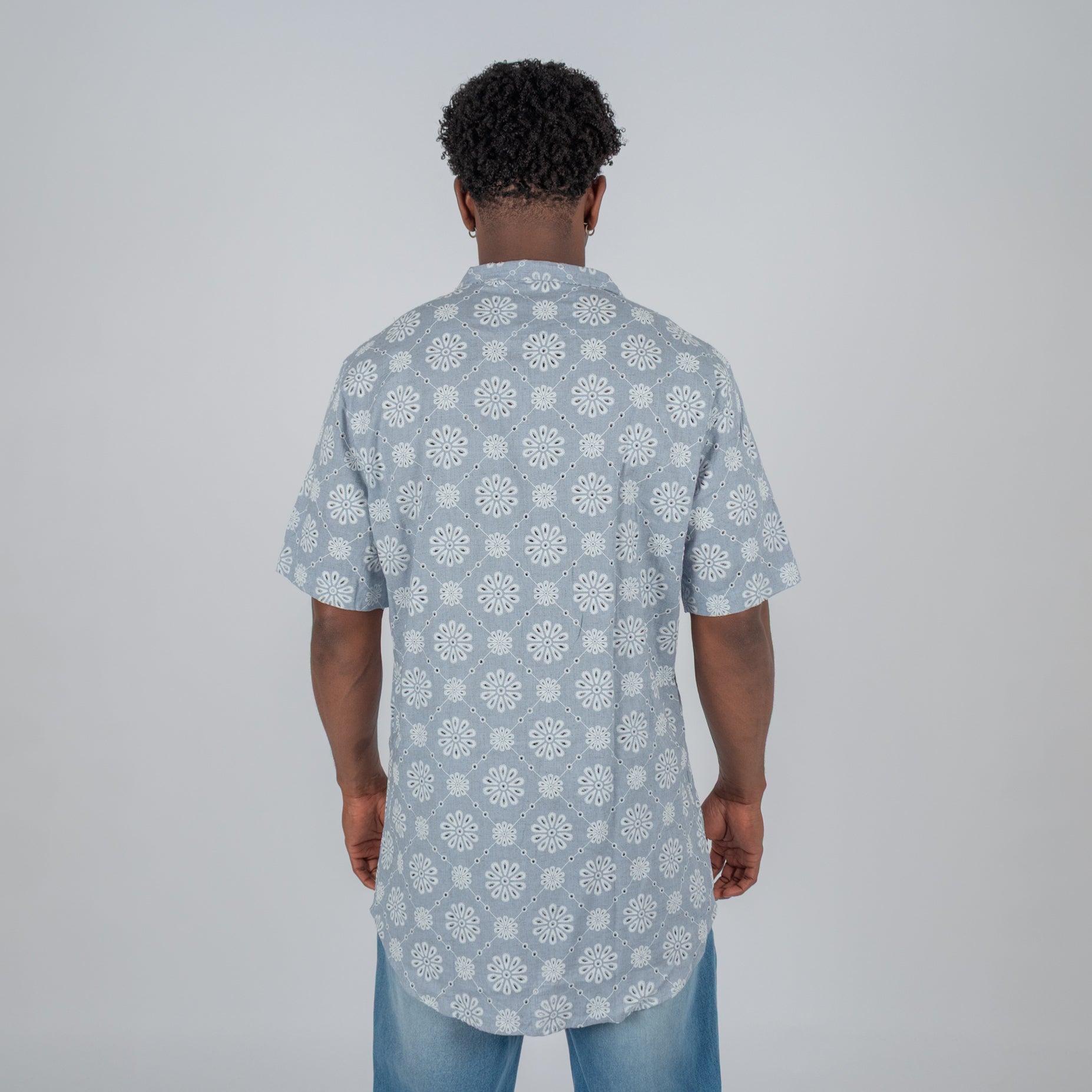 Camisa hombre textura flores azul