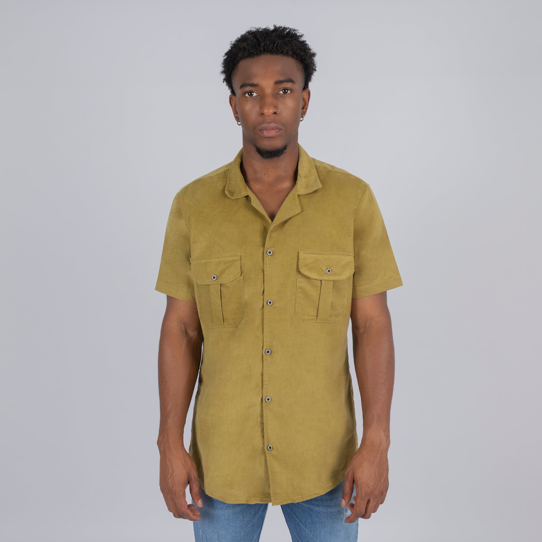 Camisa adulto basica cuello verde