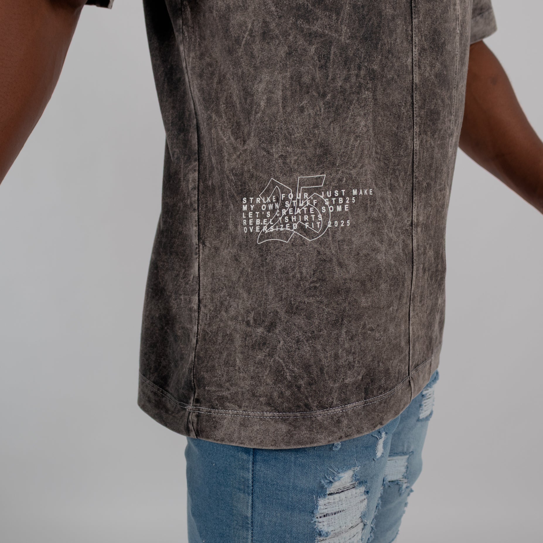 Camiseta hombre acid wear gris