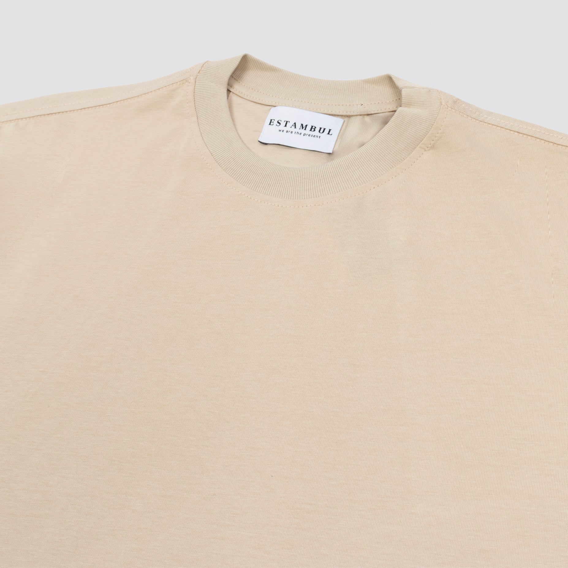 Camiseta hombre basica beige