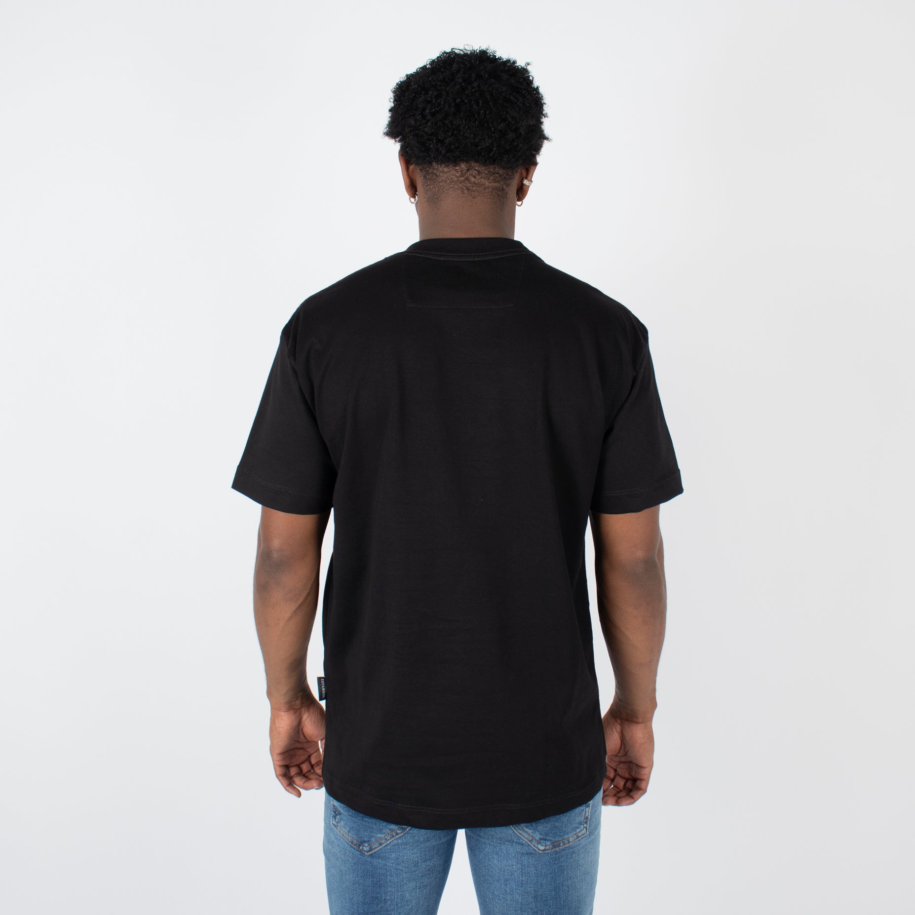 Camiseta hombre basica negra