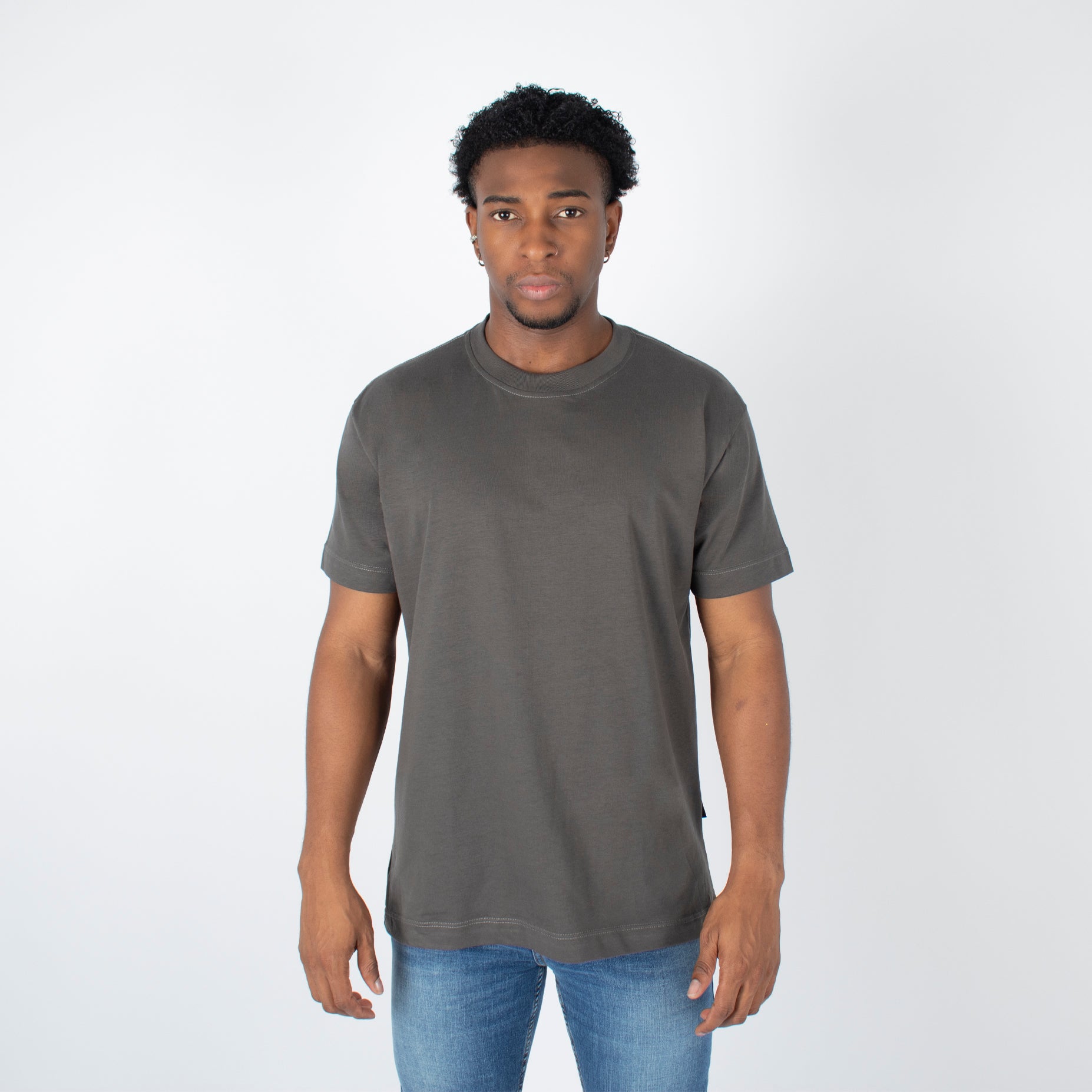 Camiseta hombre basica gris oscuro