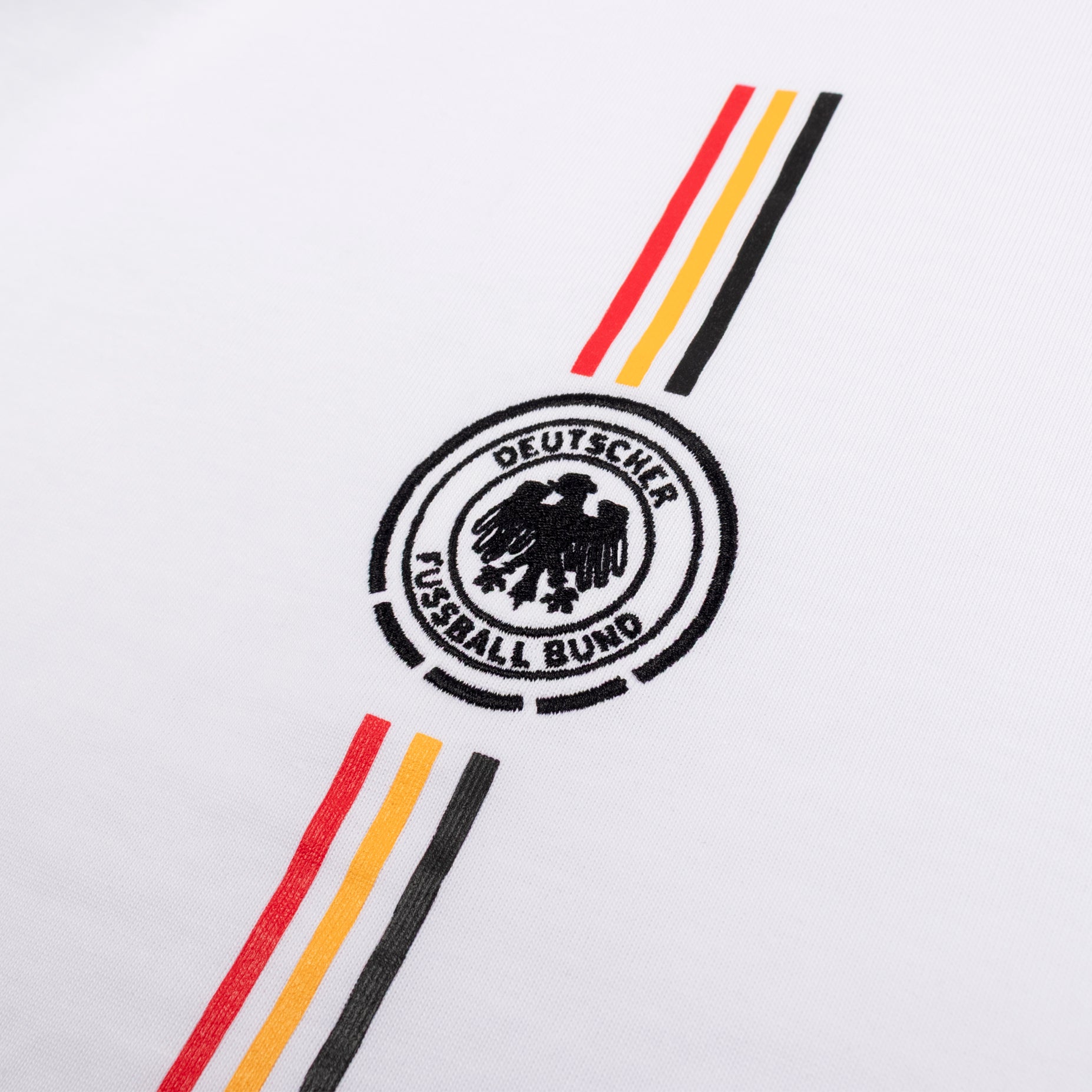 Camiseta hombre R. bordada Deutsher