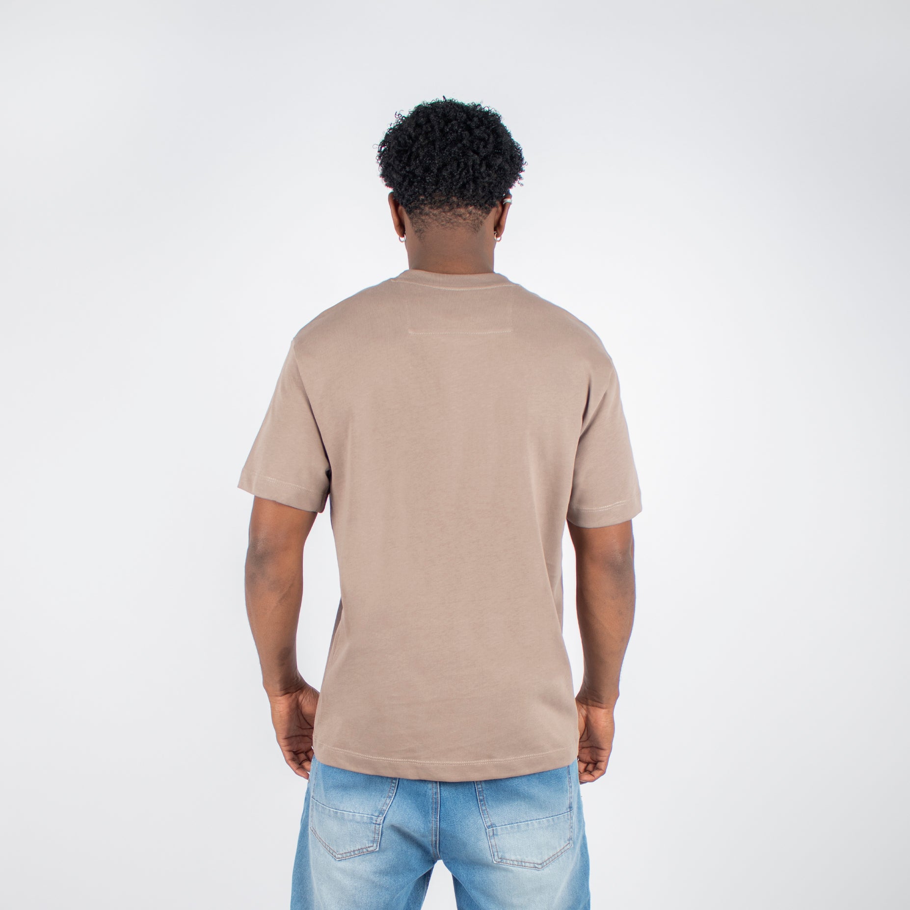 Camiseta hombre basica cafe