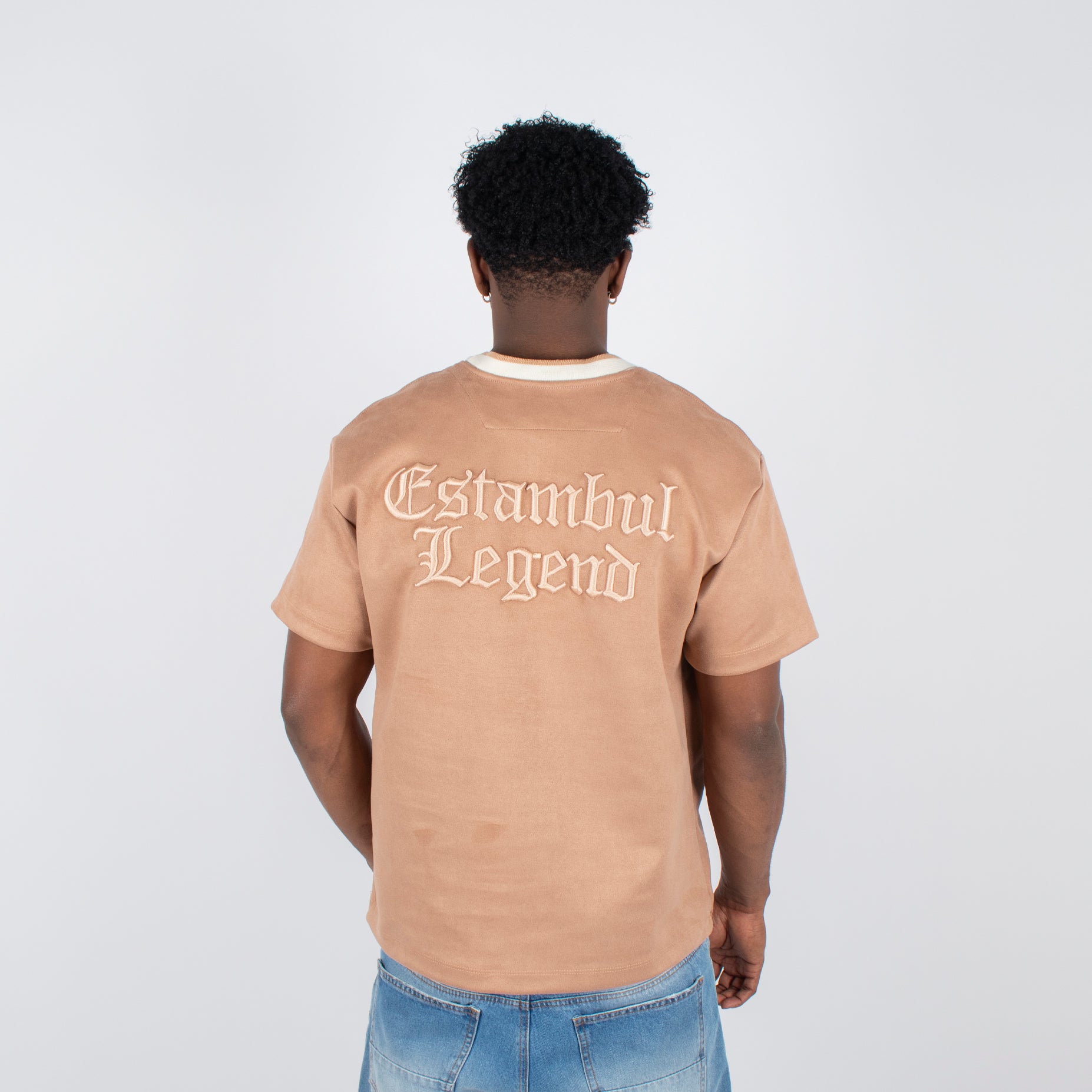 Camiseta hombre R. Bordada legend