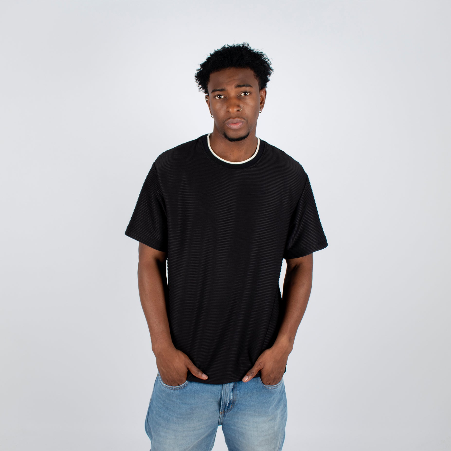 Camiseta hombre basica  textura negro