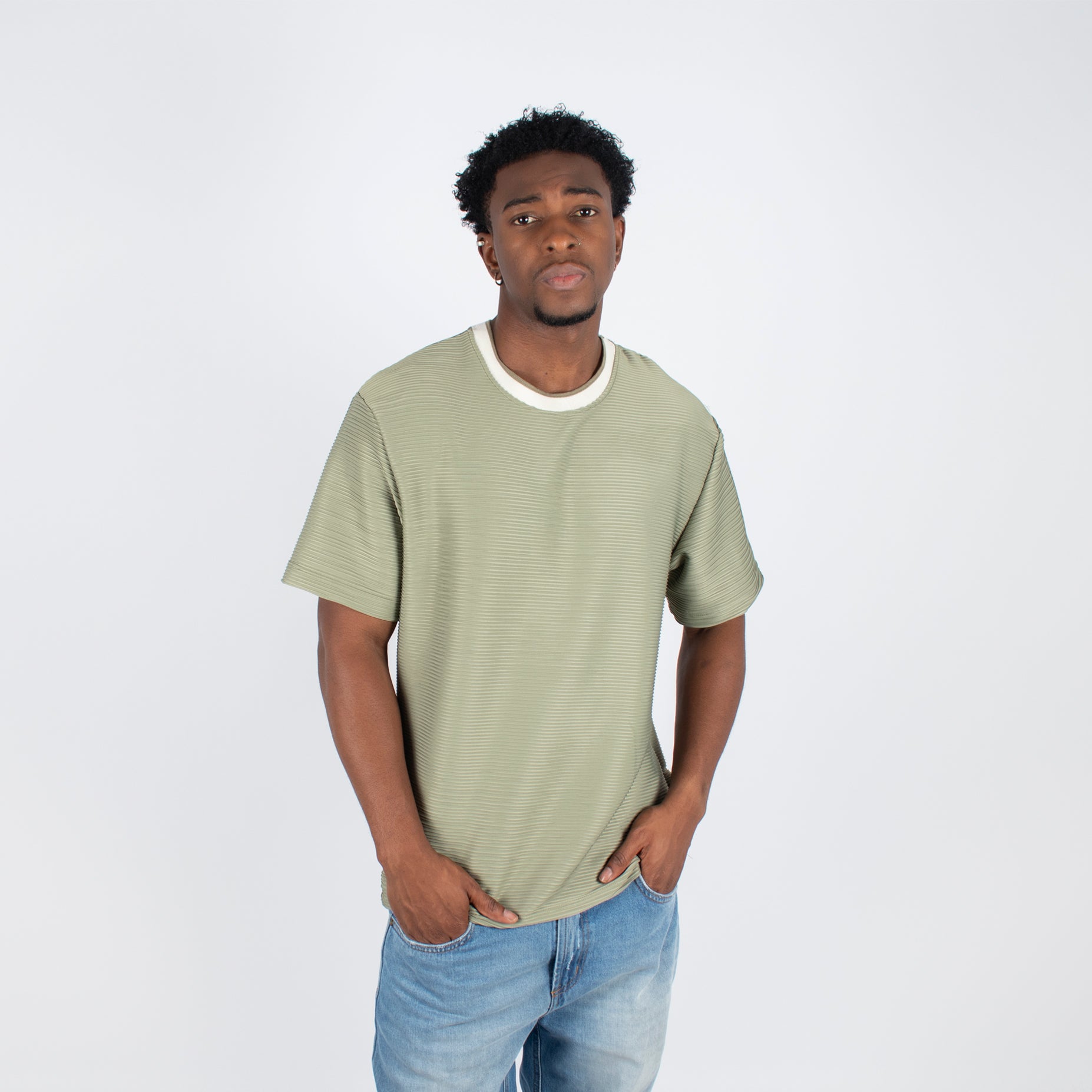 Camiseta hombre basica  textura verde