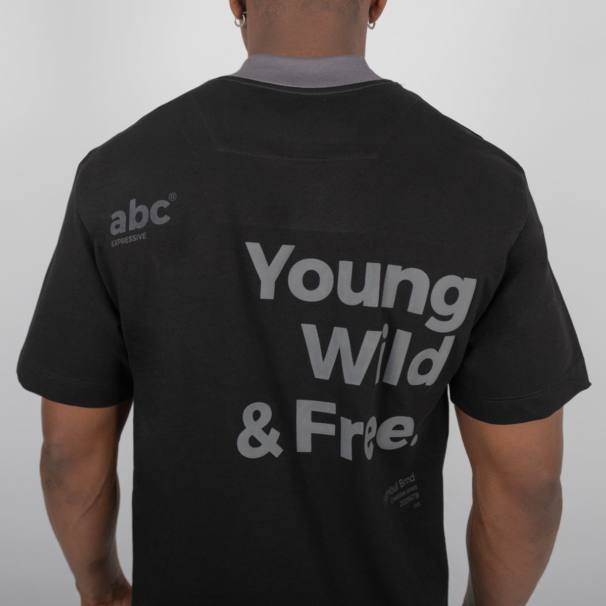Camiseta regular hombre young wild ABC