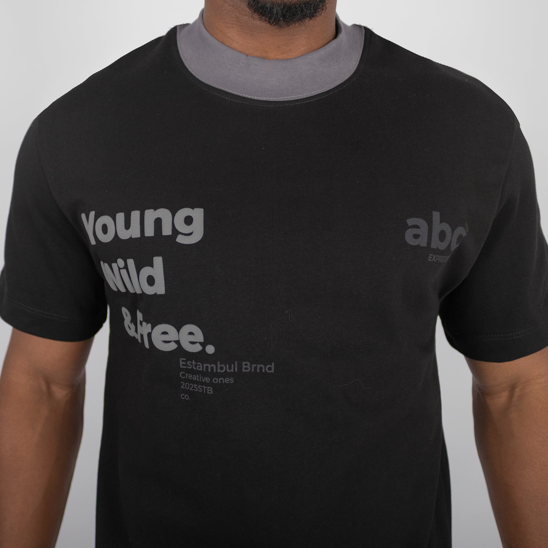 Camiseta regular hombre young wild ABC